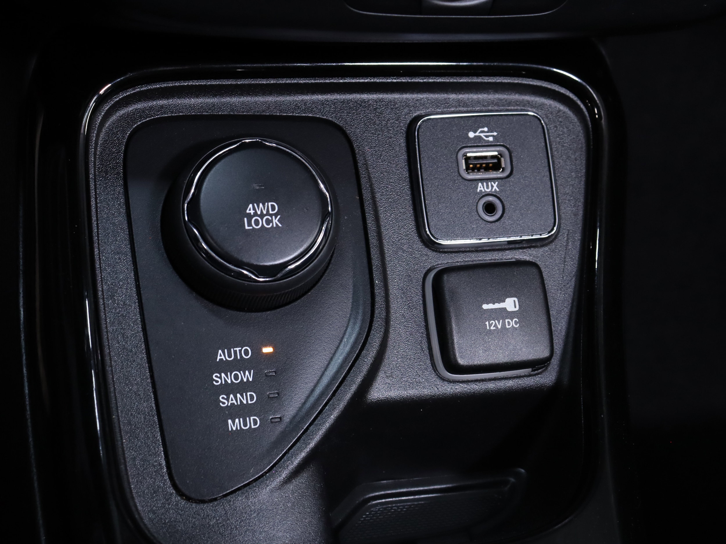 2018 Jeep Compass 14