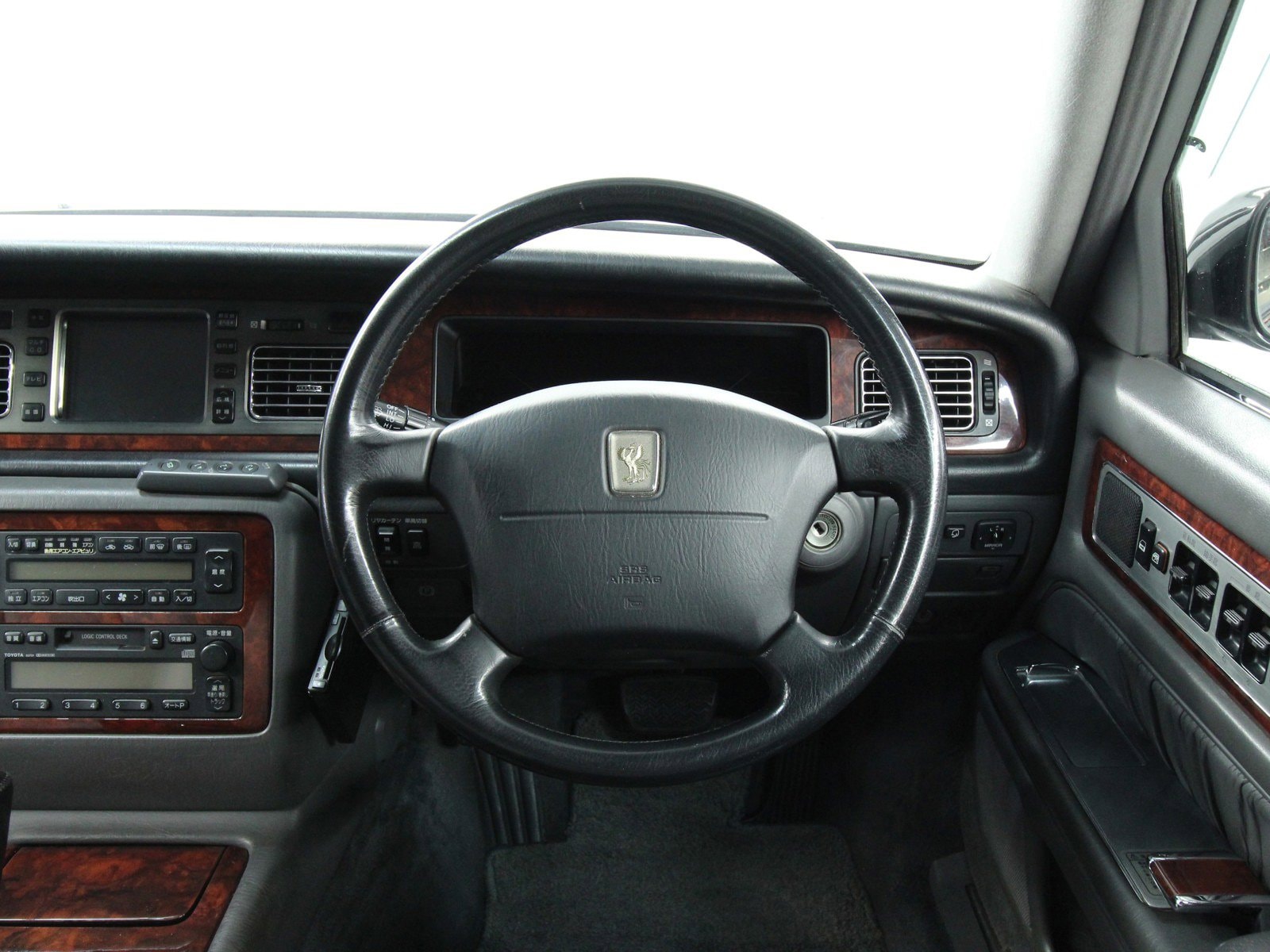 1997 Toyota Century 10