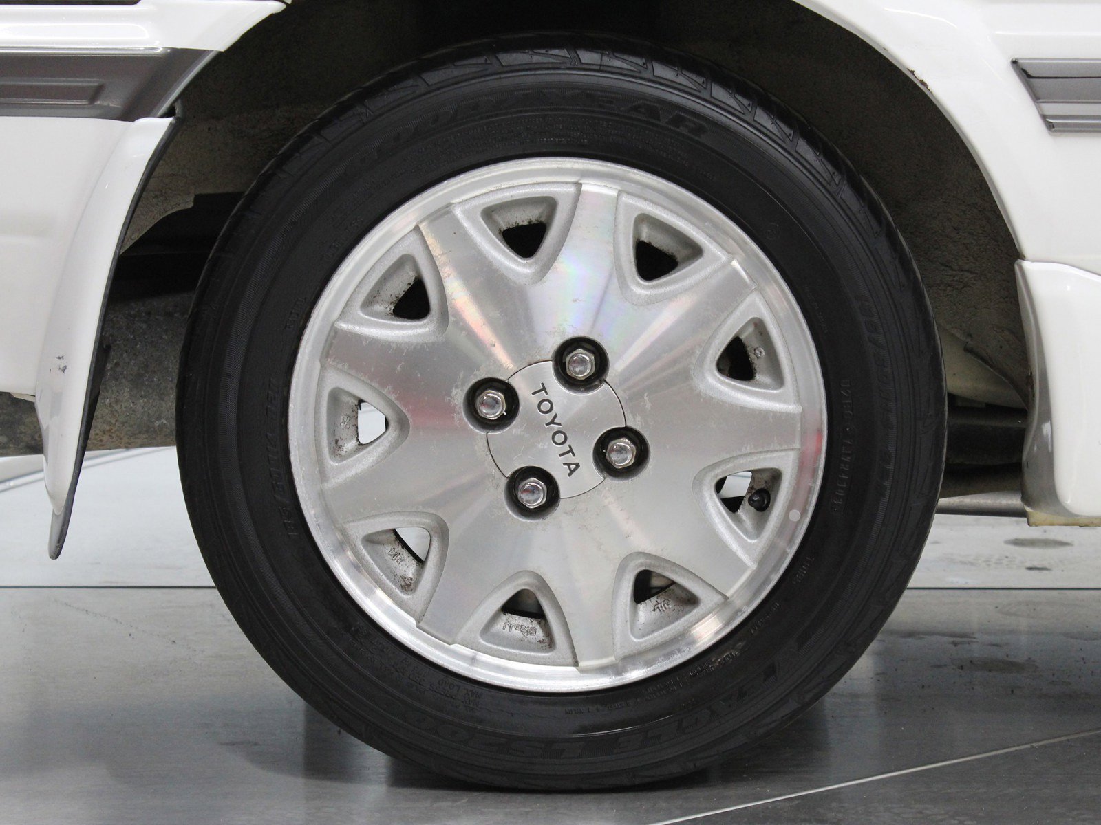 1989 Toyota Sprinter 29