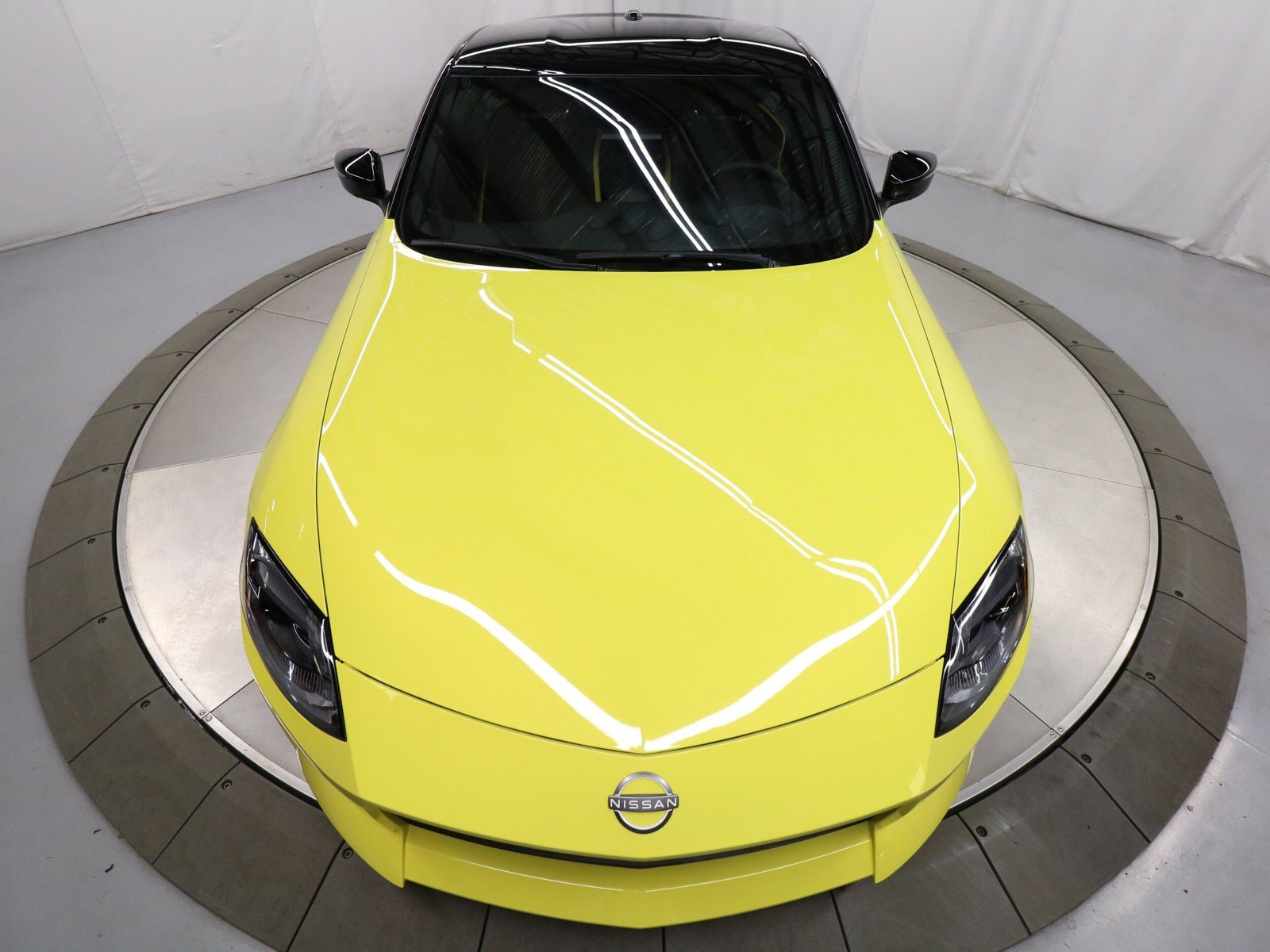 2023 Nissan Z 82
