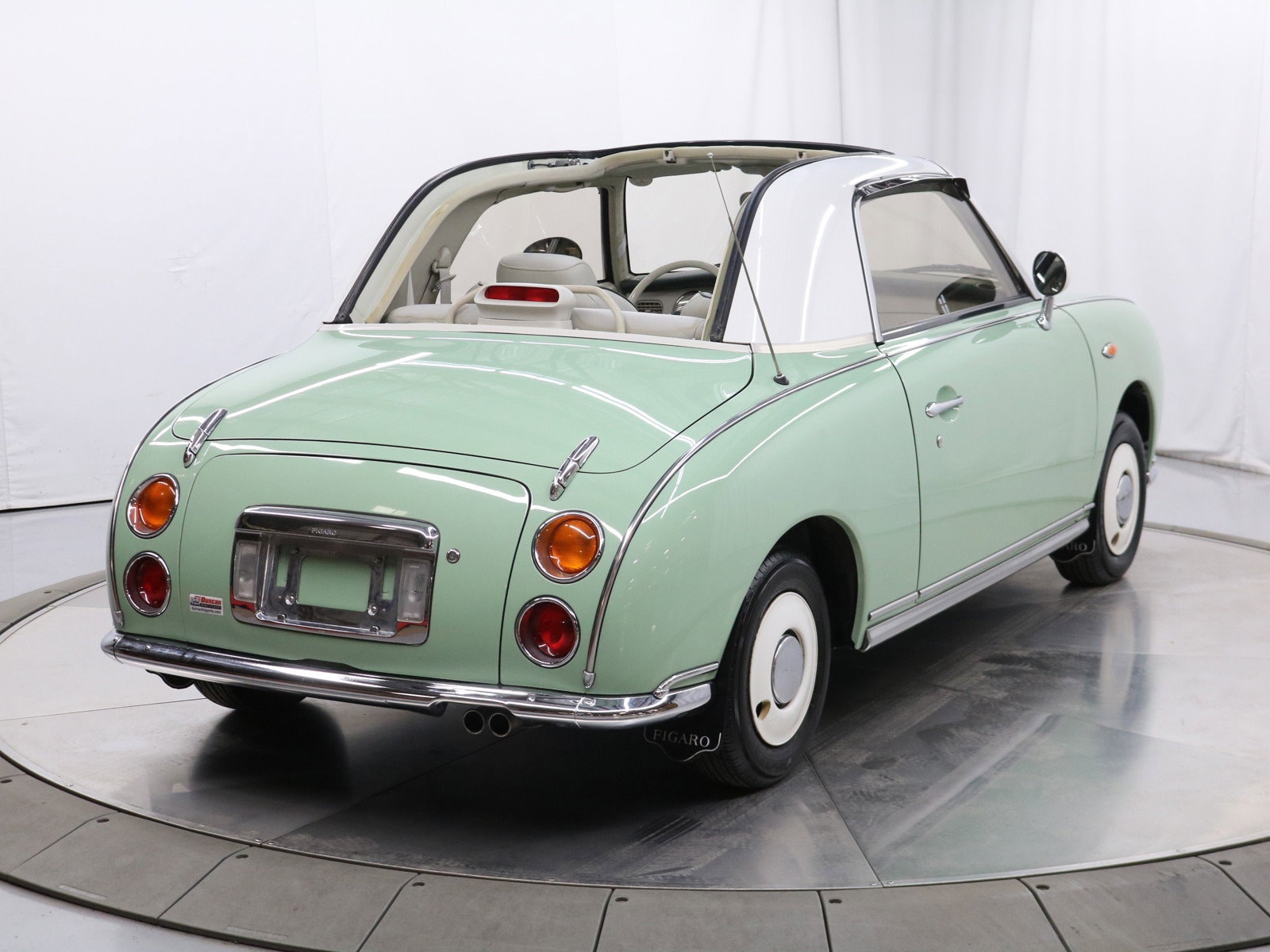 1991 Nissan Figaro 11