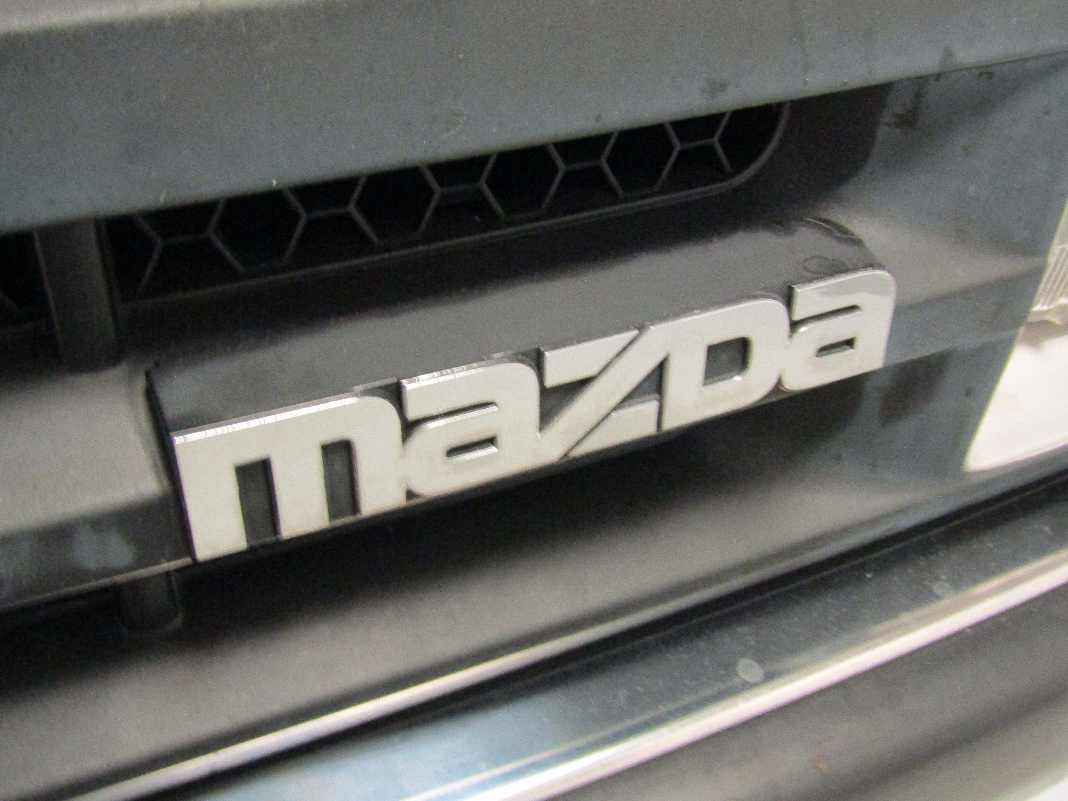 1991 Mazda B2600I 41