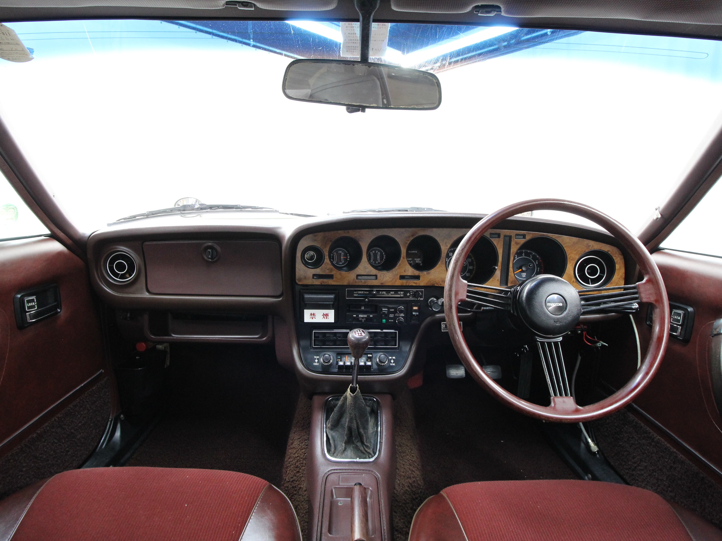 1976 Mazda Cosmo 39