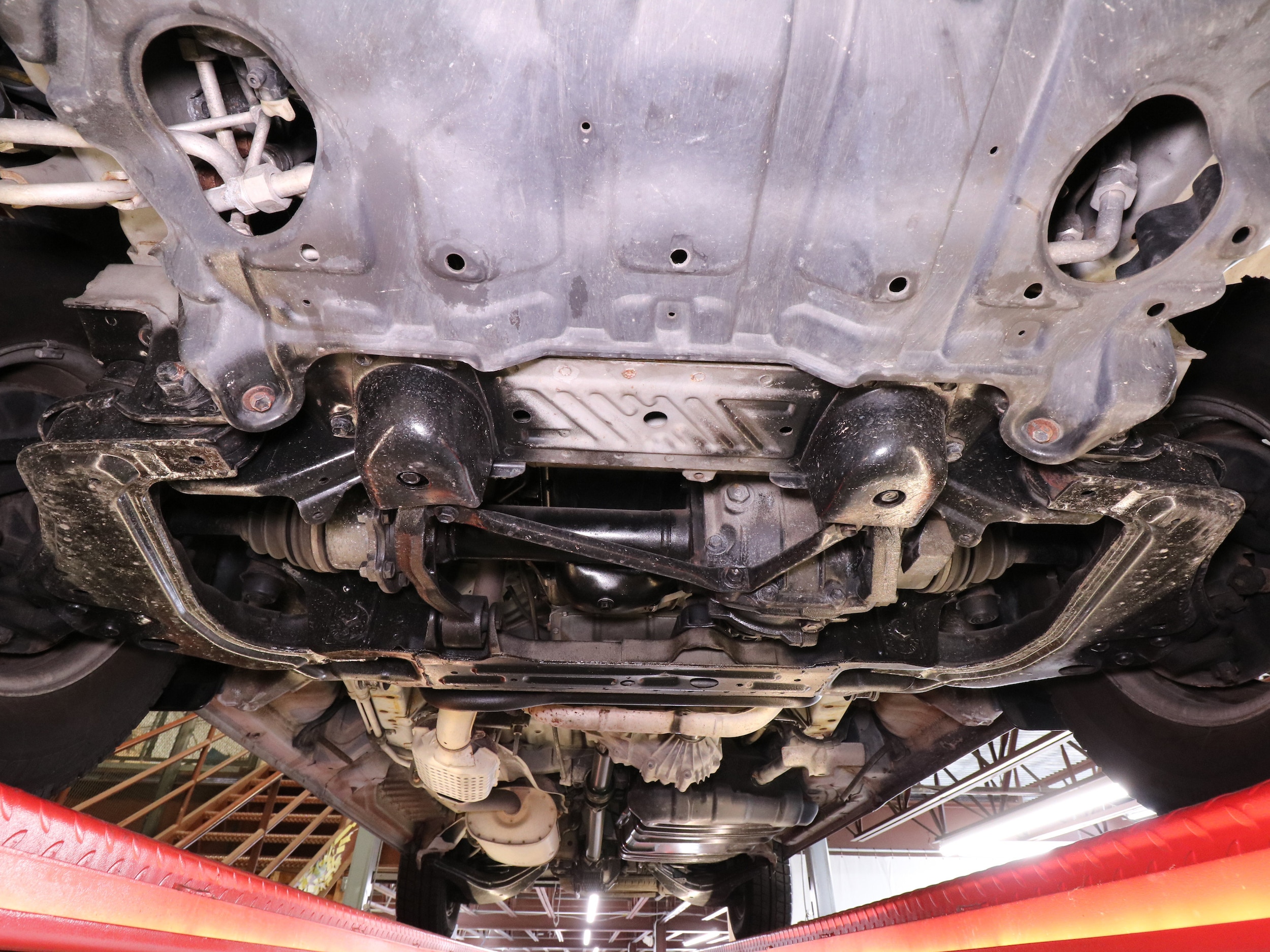 2000 Toyota Grand Hiace 36