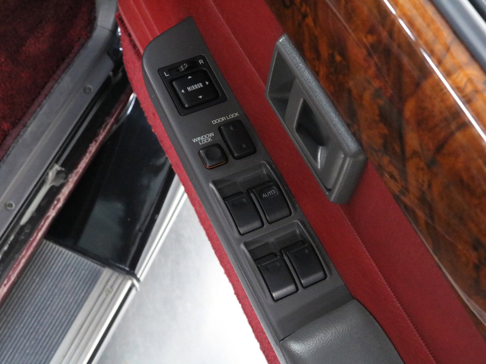 1996 Toyota Classic 23