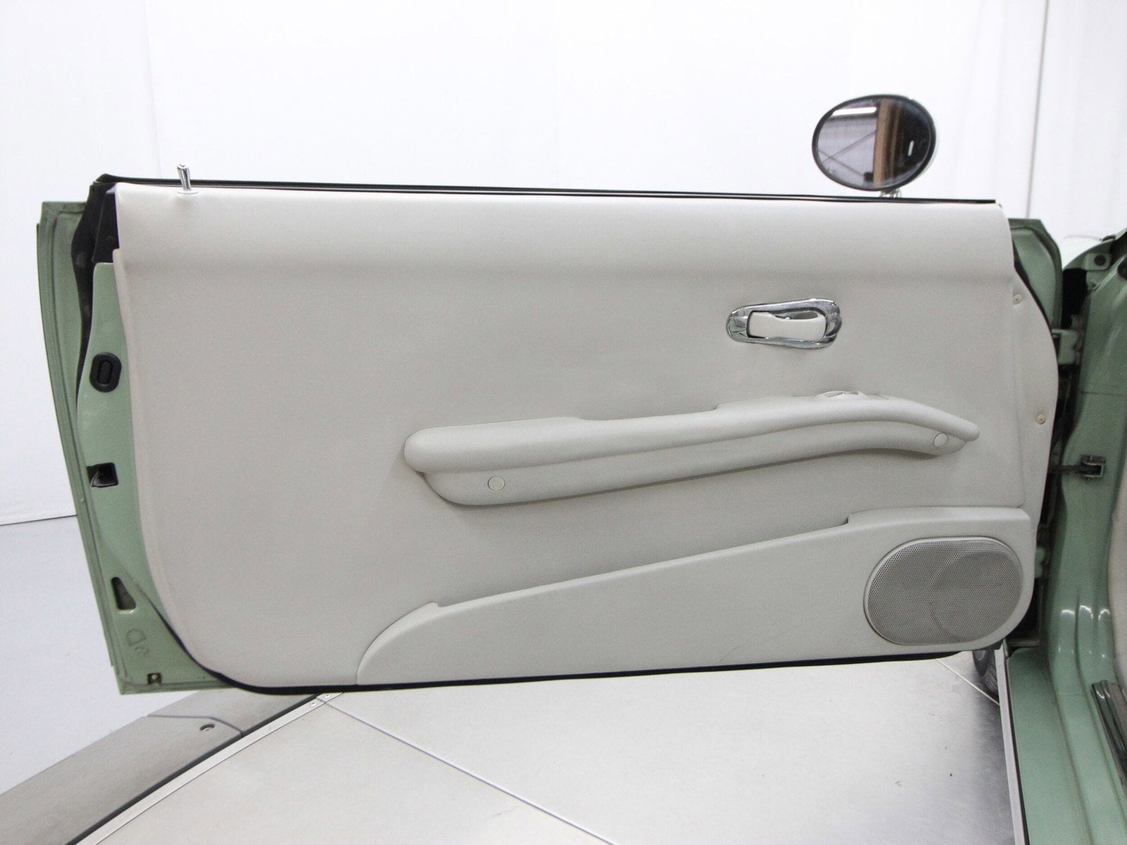 1991 Nissan Figaro 21