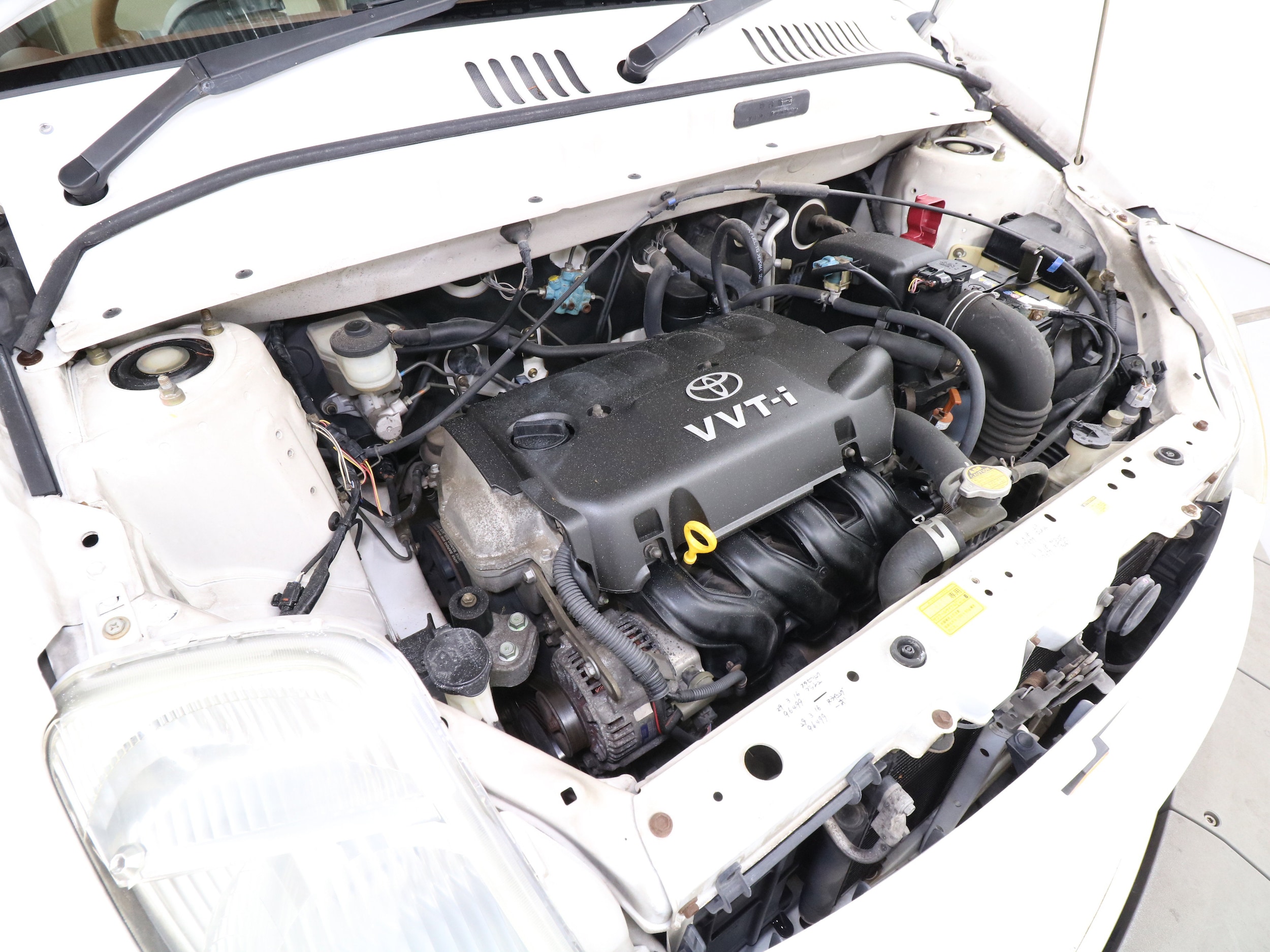 2000 Toyota Will 25