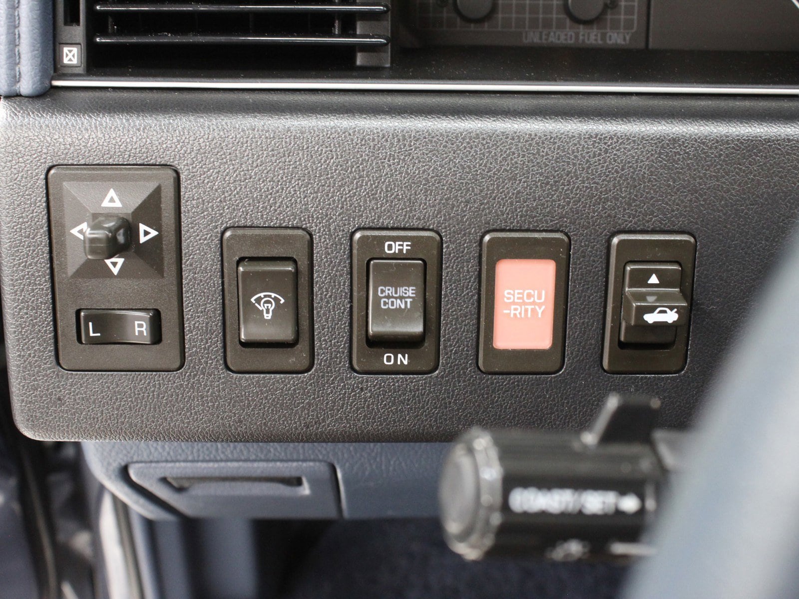 1987 Nissan Maxima 44