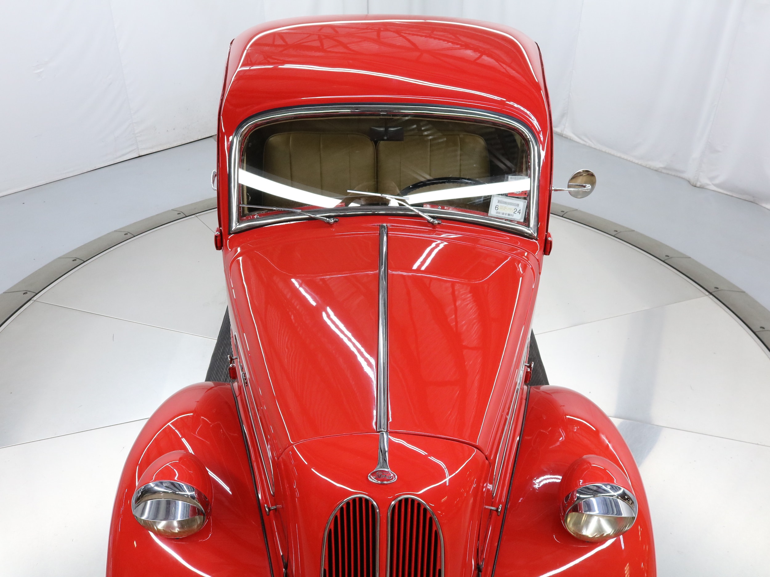 1950 Ford Anglia 33