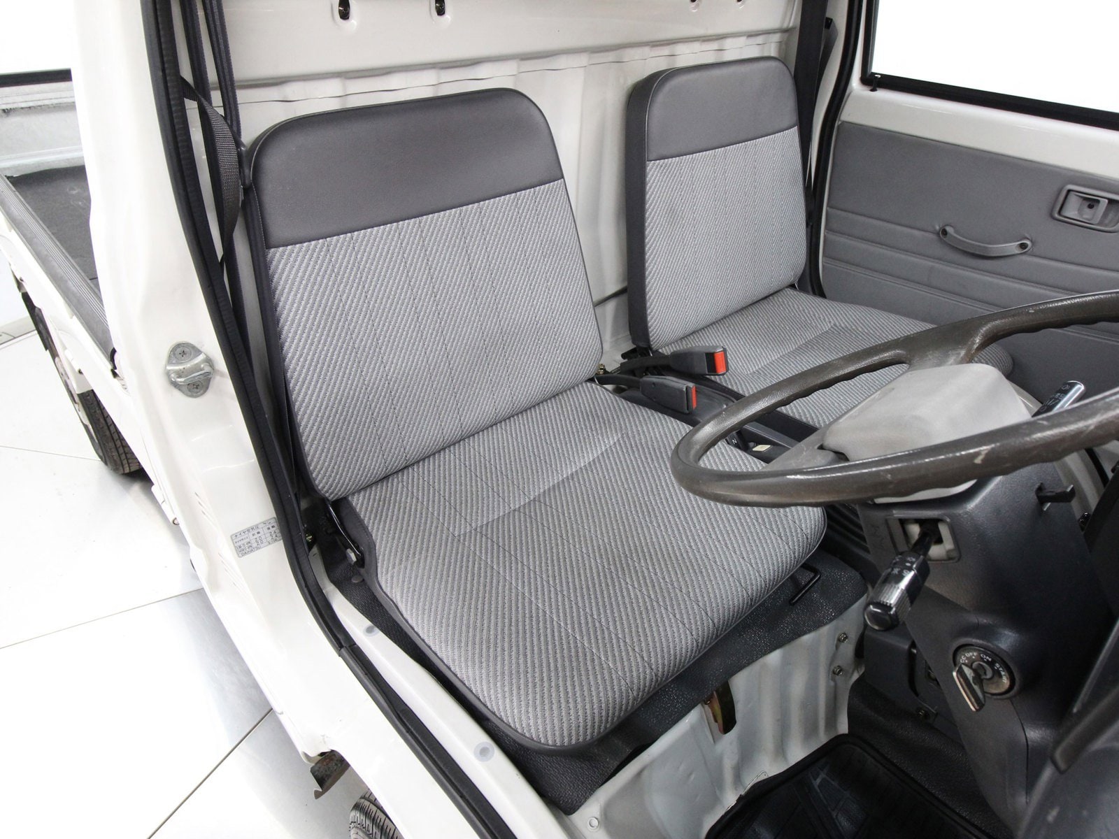1993 Daihatsu Hijet w A/C 13