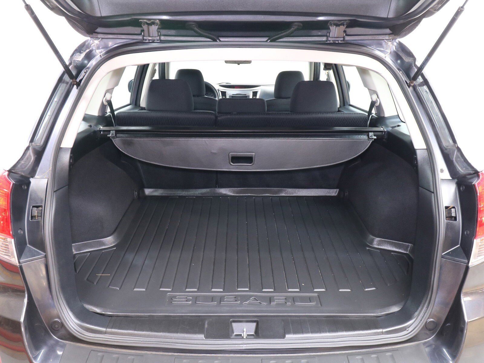 2012 Subaru Outback 26