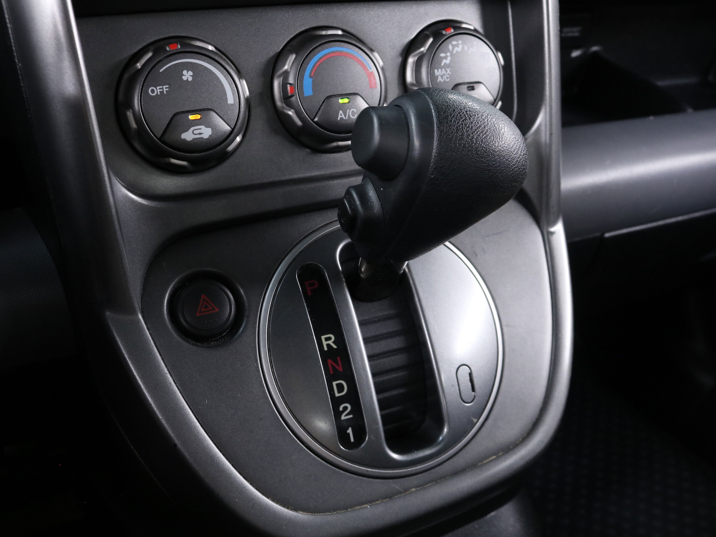 2005 Honda Element 14