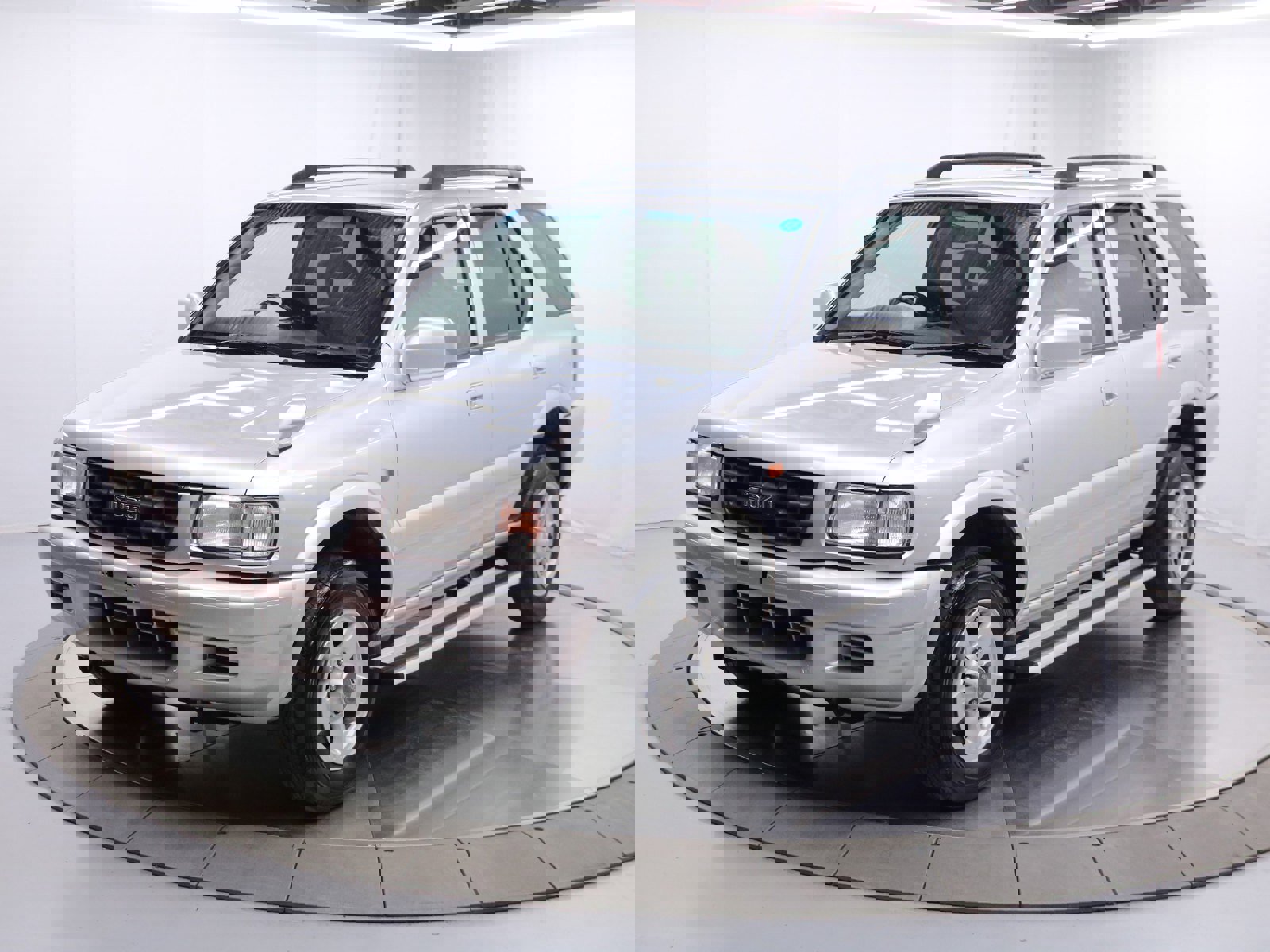 1998 Isuzu Wizard 2