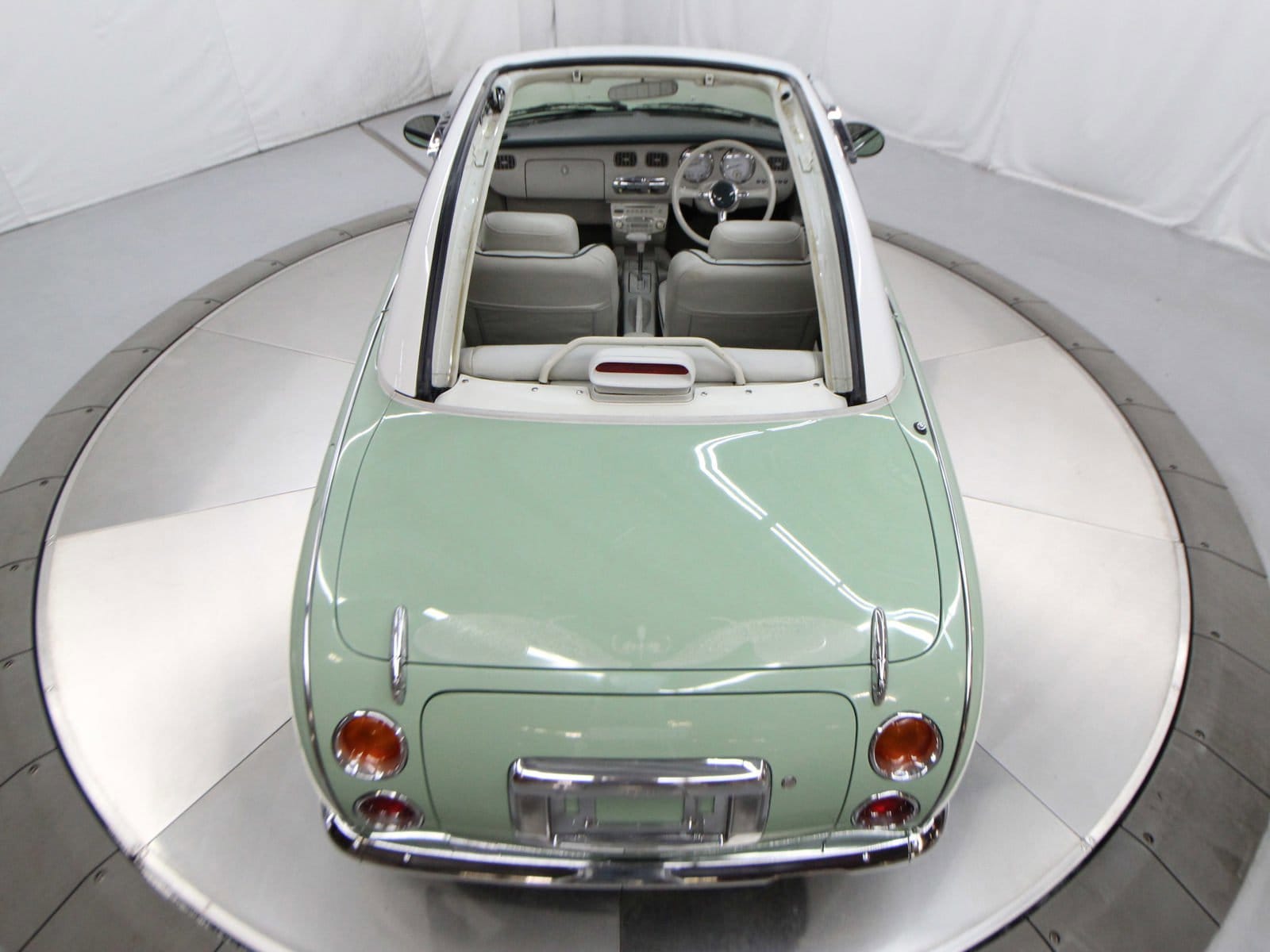 1991 Nissan Figaro 39