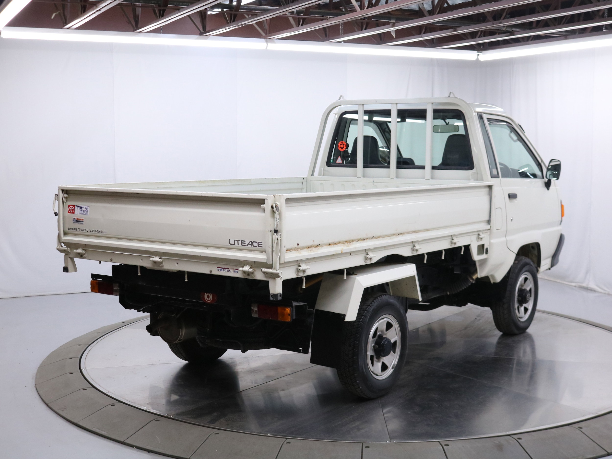 1997 Toyota Liteace 7