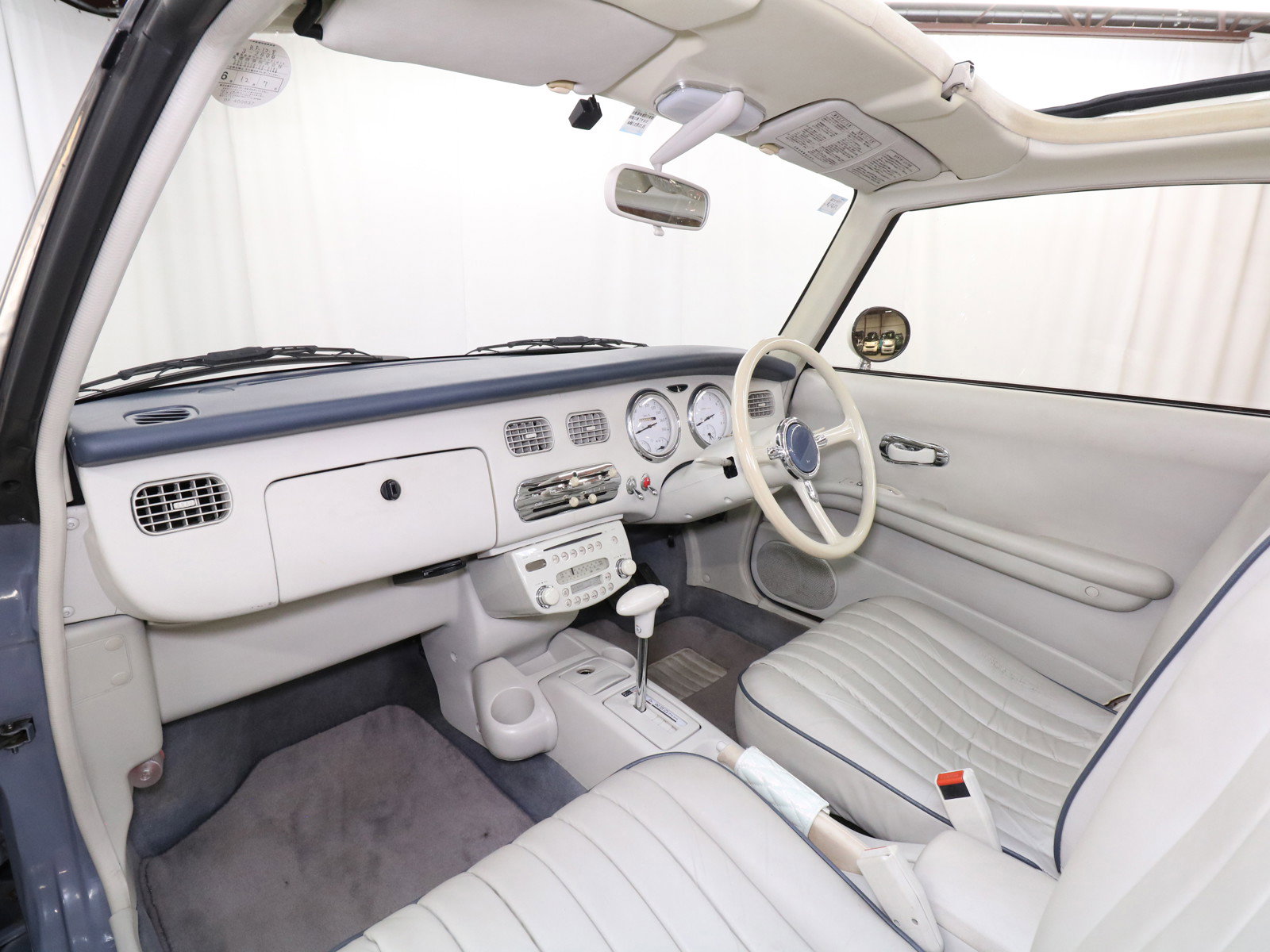1991 Nissan Figaro 18