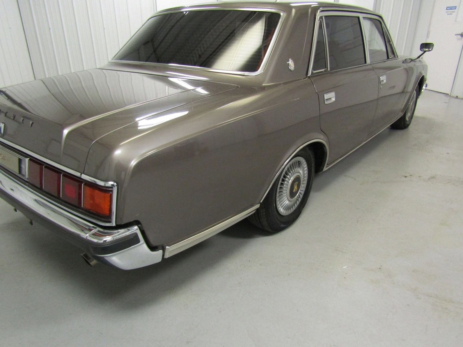 1992 Toyota Century 40