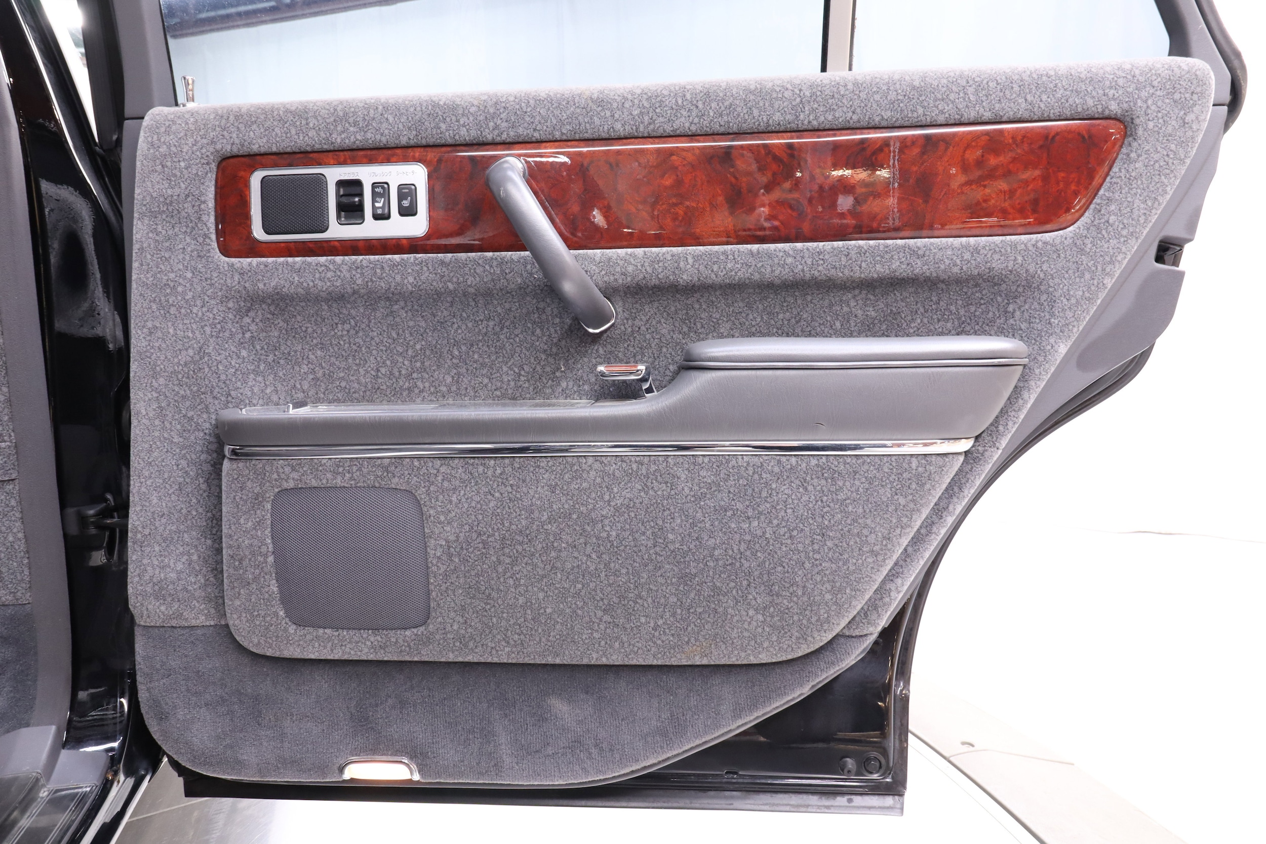 1997 Toyota Century 26