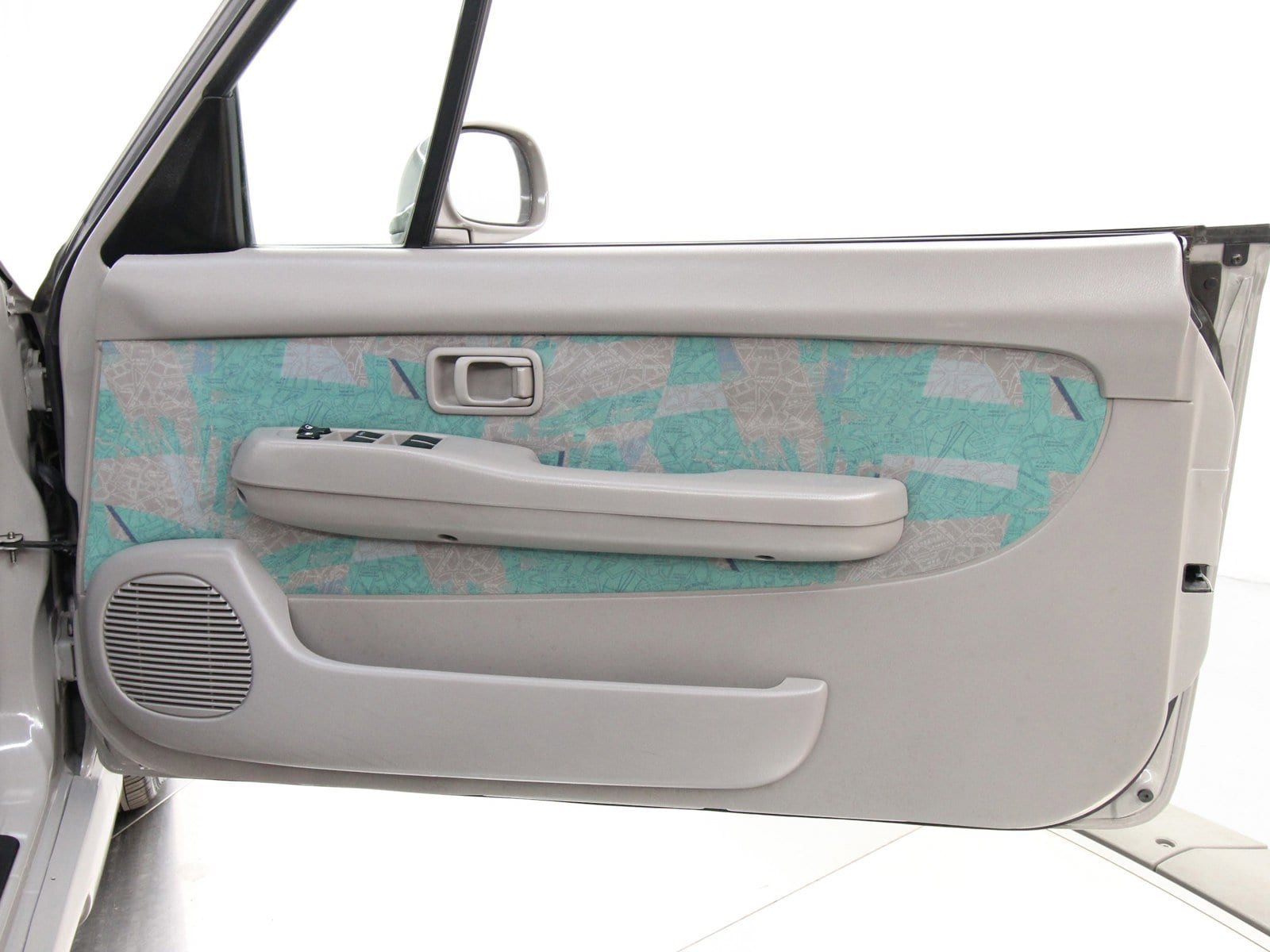1997 Nissan March 21