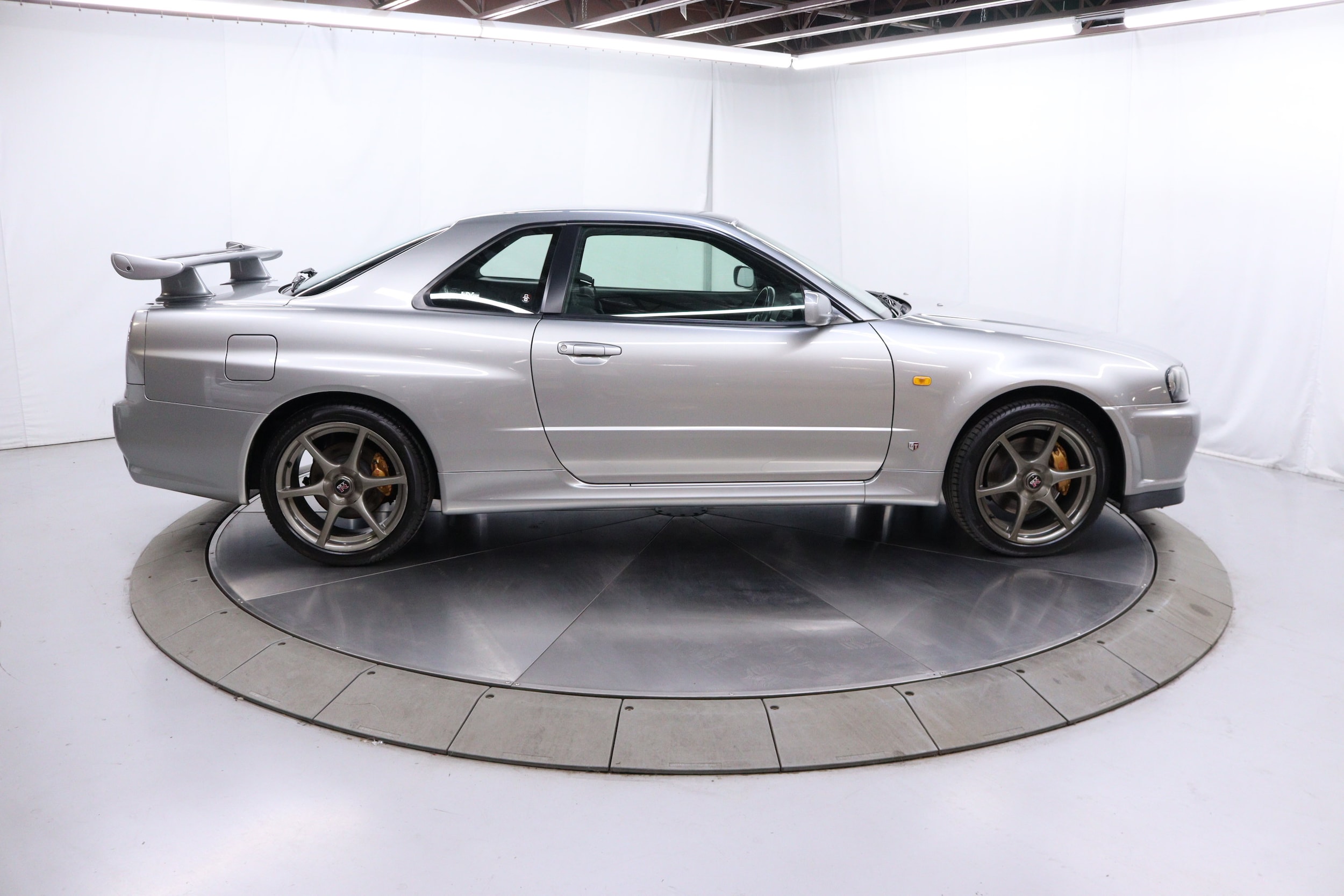 1999 Nissan Skyline GT-R 8