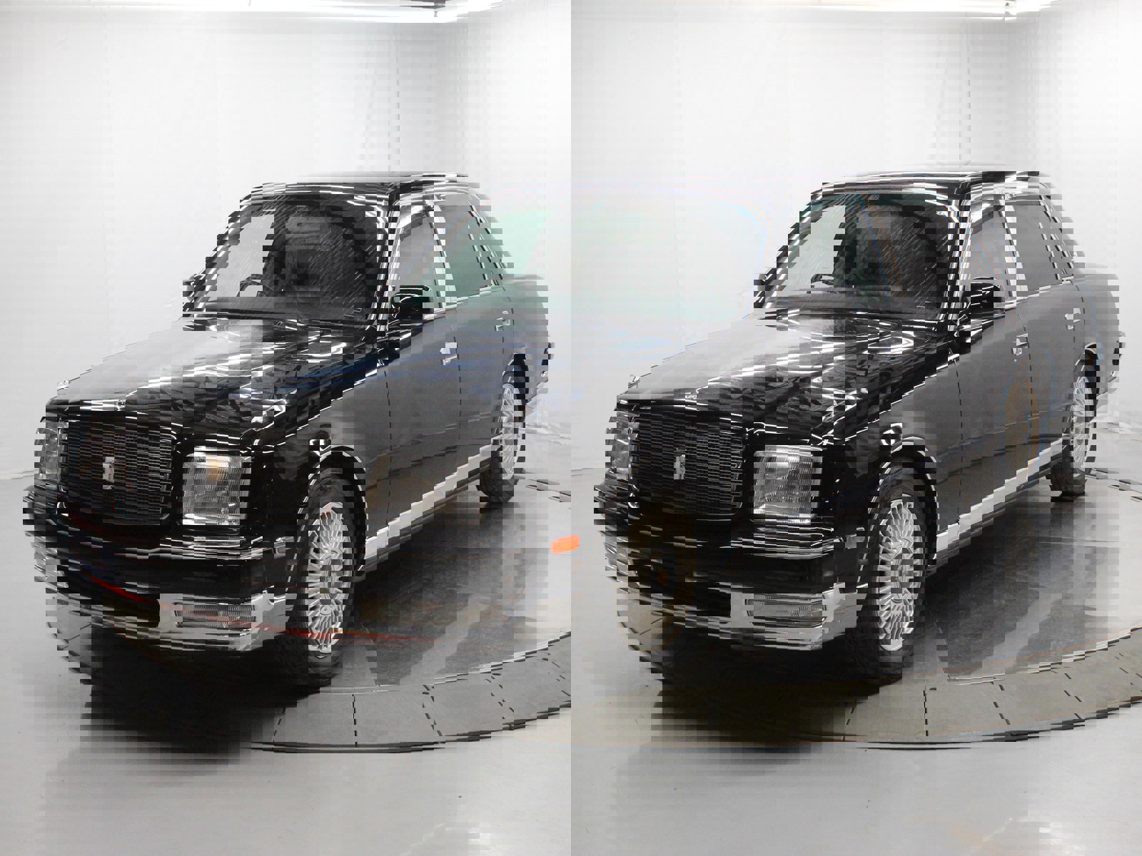 1997 Toyota Century 2