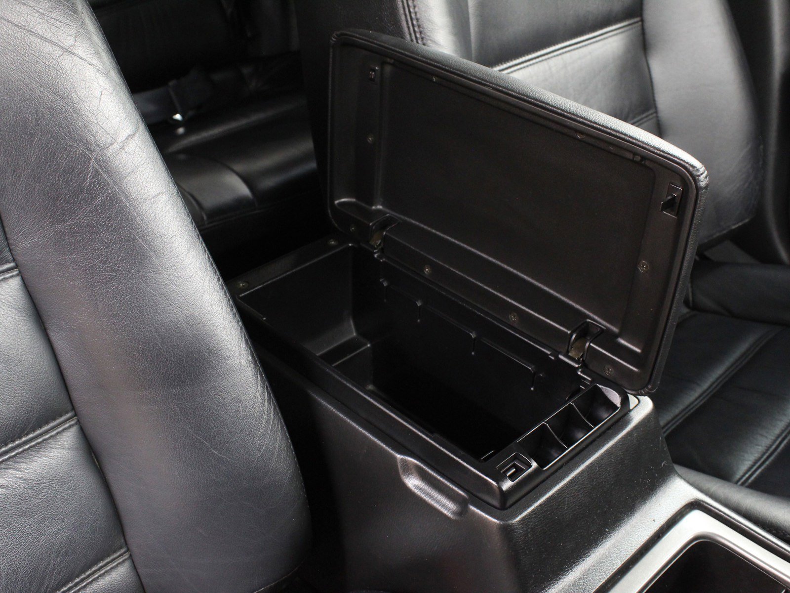 1997 Nissan Stagea 51