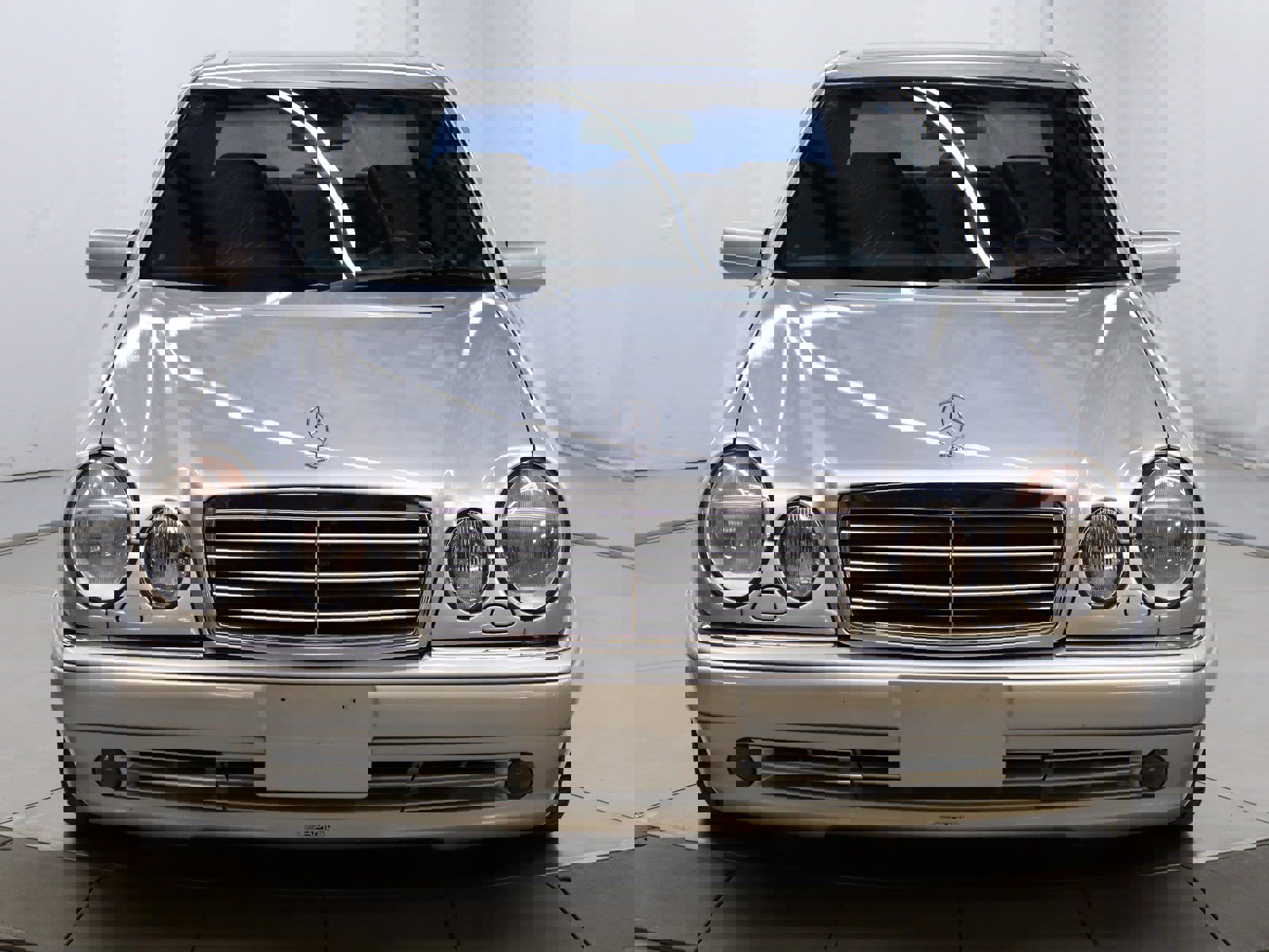 Mercedes-Benz AMG 90's 小物入れ Mercedes-Benz AMG ホイール型小物入れ・灰皿 - メルカリ