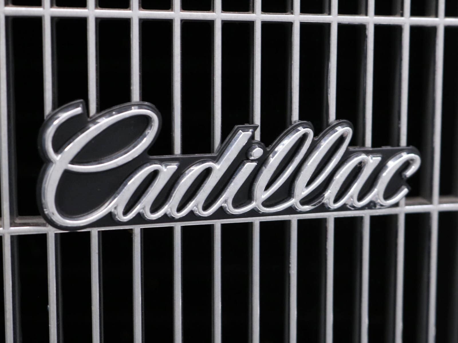 1985 Cadillac Biarritz 59