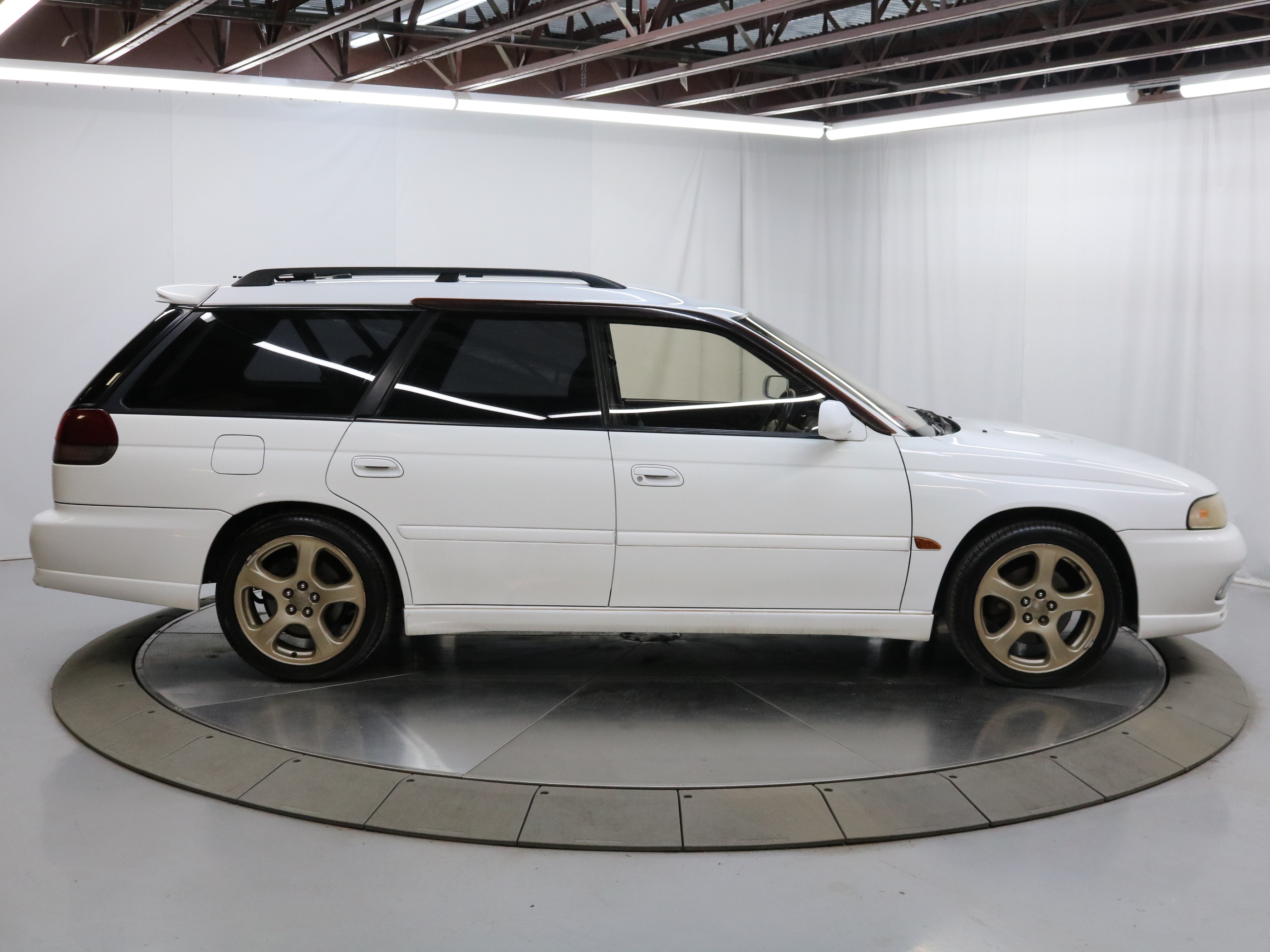 1997 Subaru Legacy 8