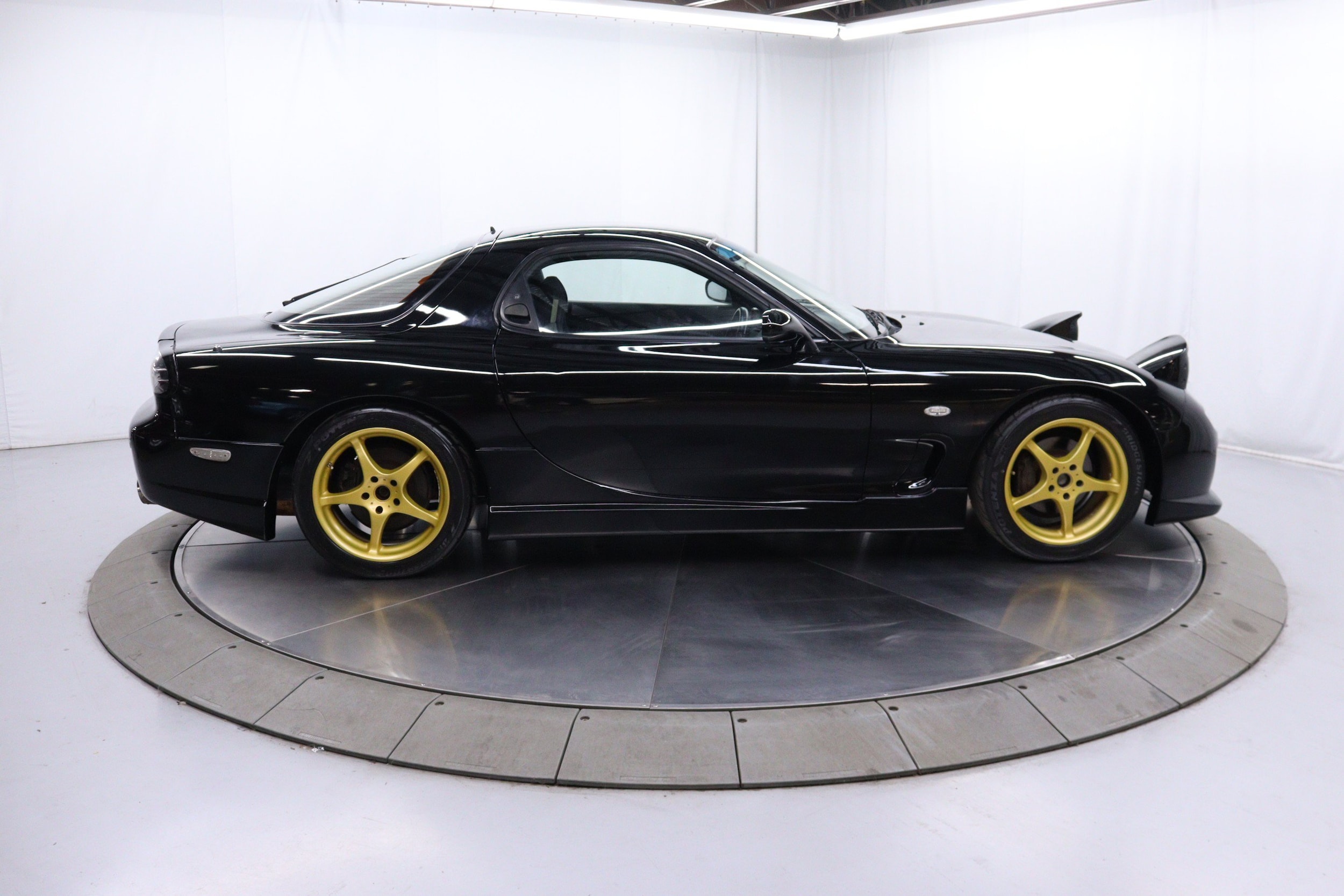 1997 Mazda RX-7 8