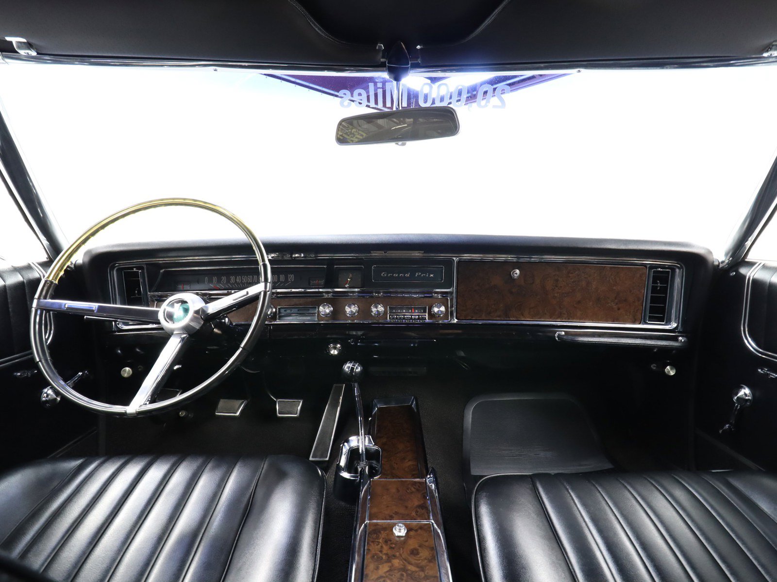 1967 Pontiac Grand Prix 86