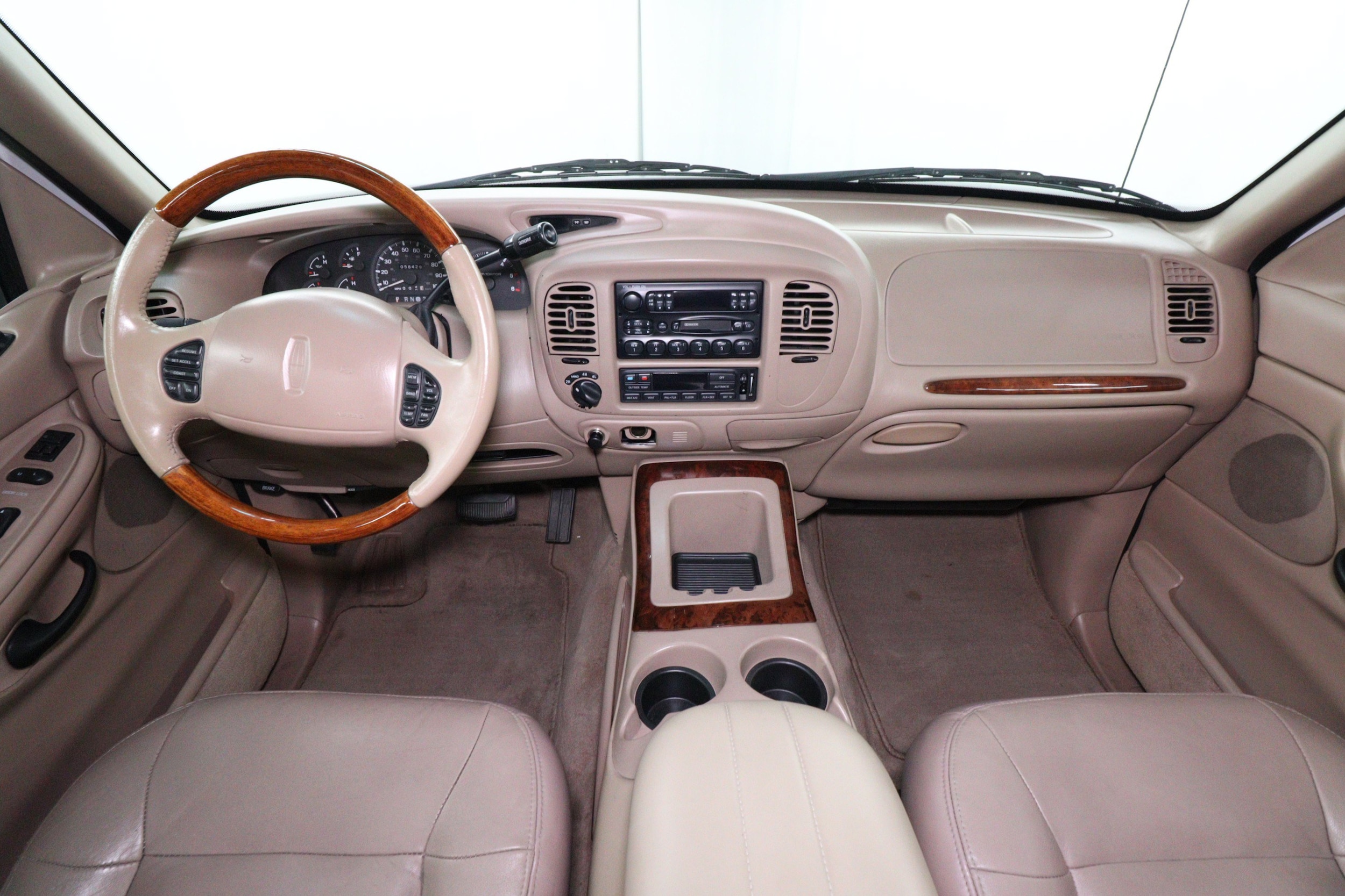 1998 Lincoln Navigator 103