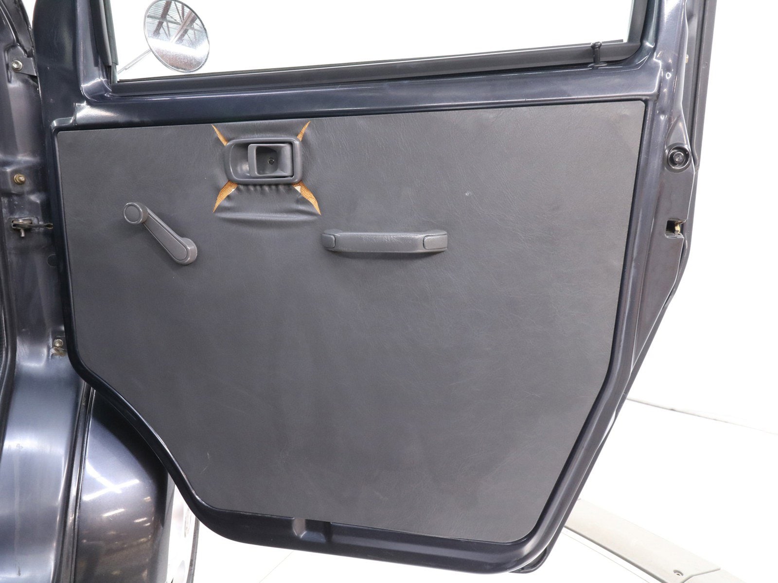 1996 Daihatsu Midget II 21