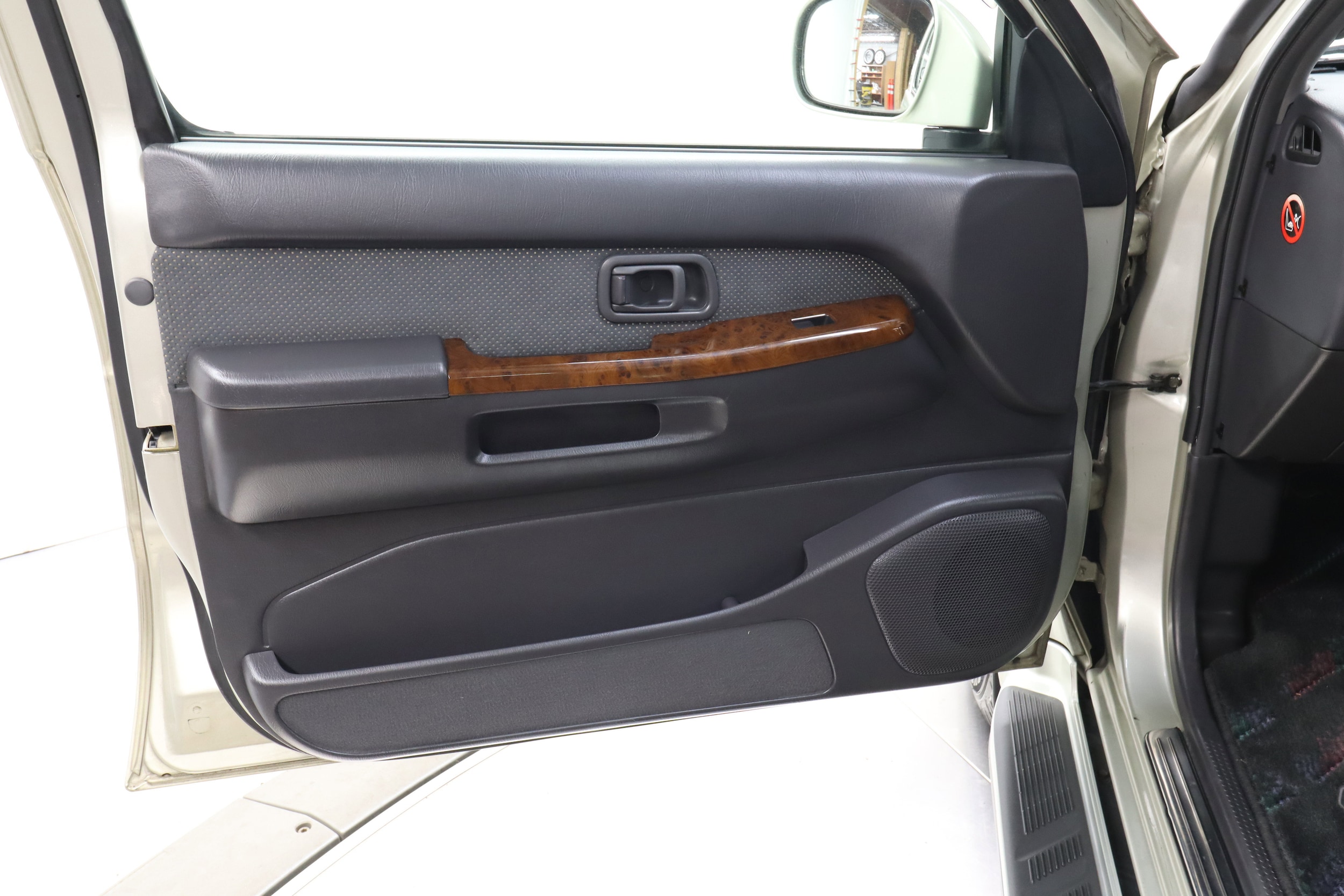 1996 Nissan Terrano 21