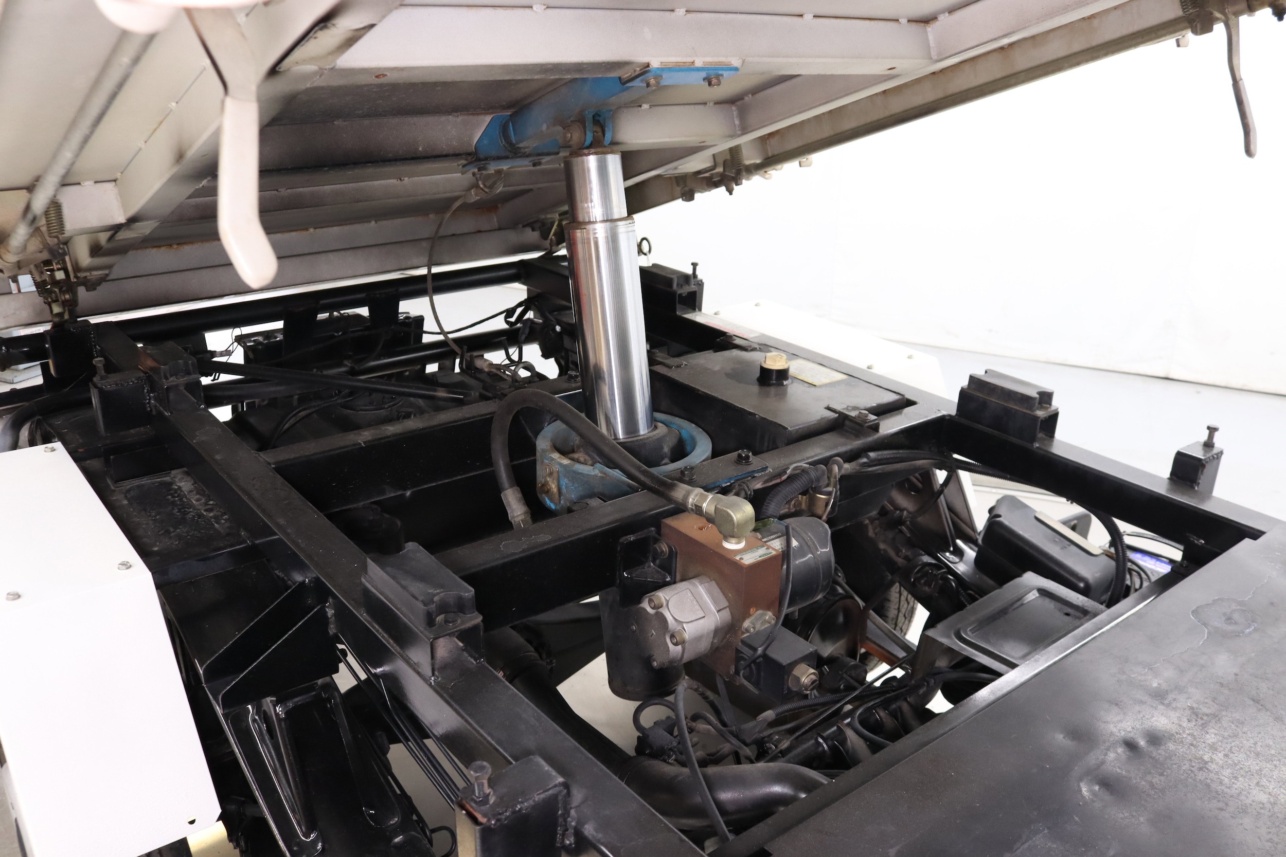 1998 Daihatsu Hijet 23