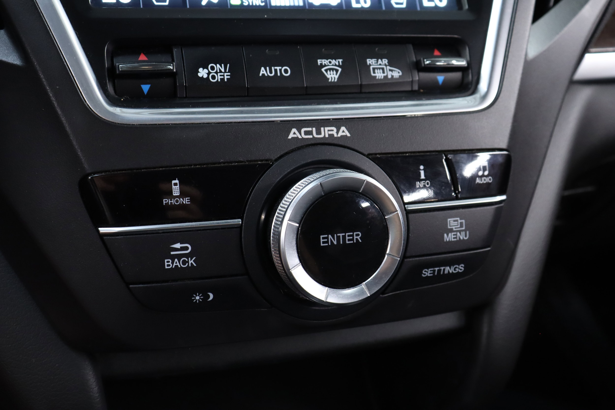 2017 Acura MDX 14