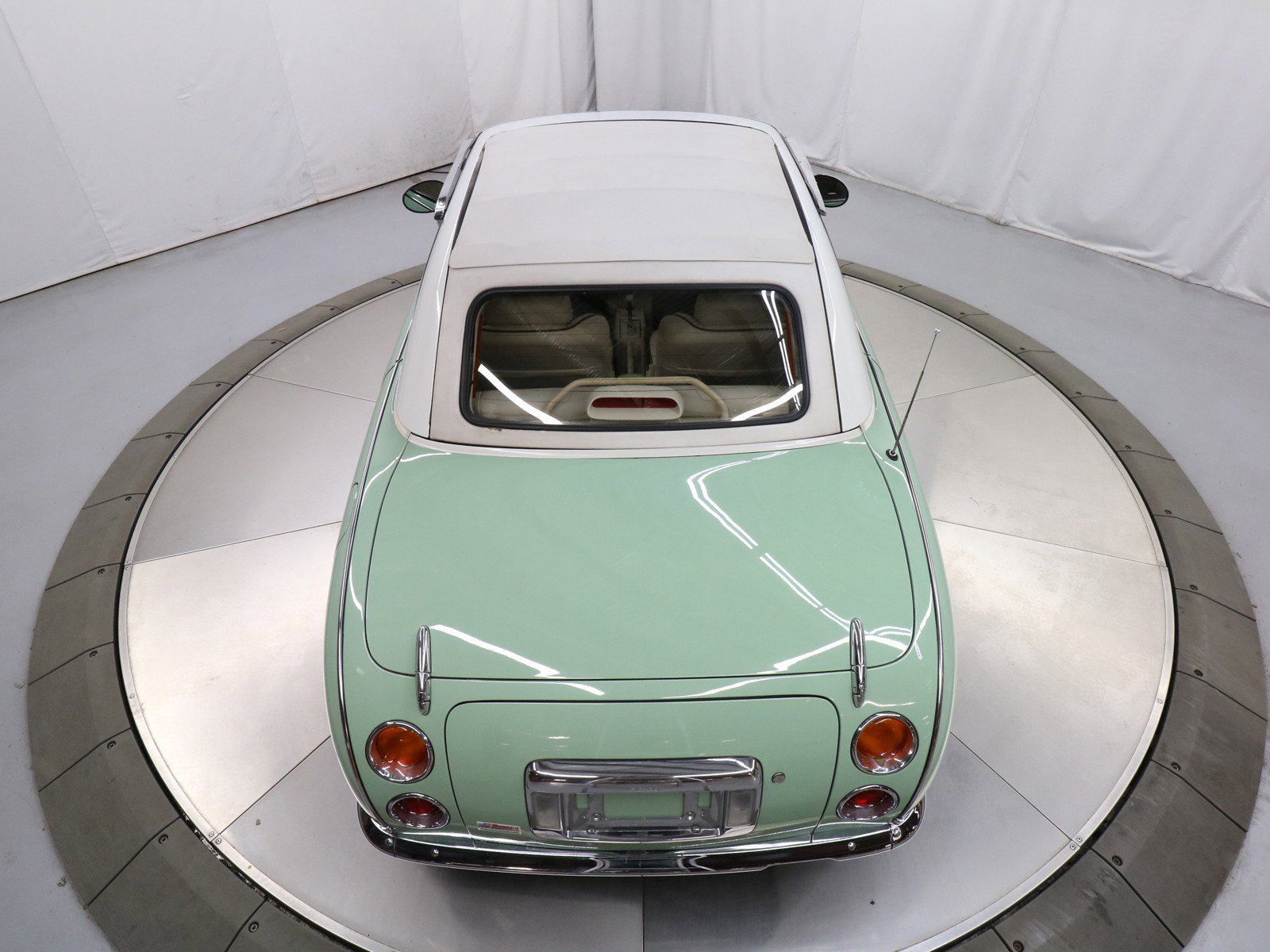 1991 Nissan Figaro 47