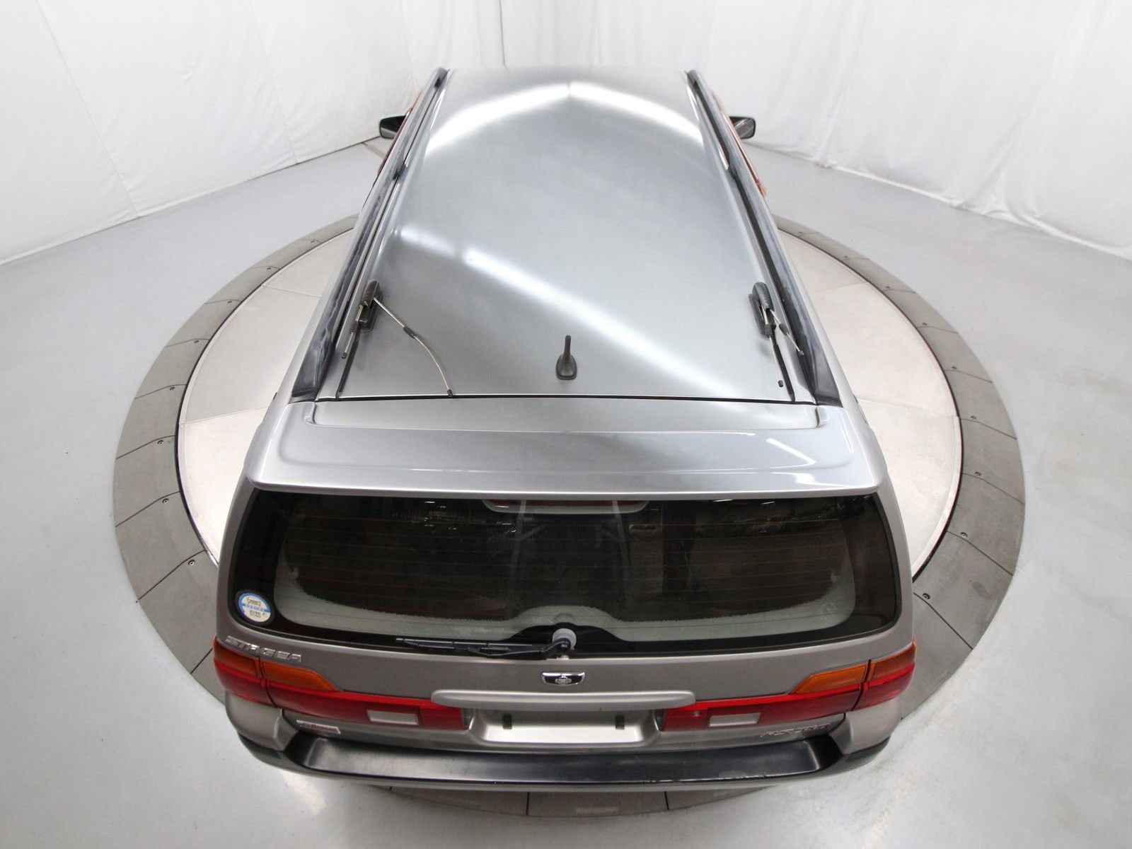 1997 Nissan Stagea 45