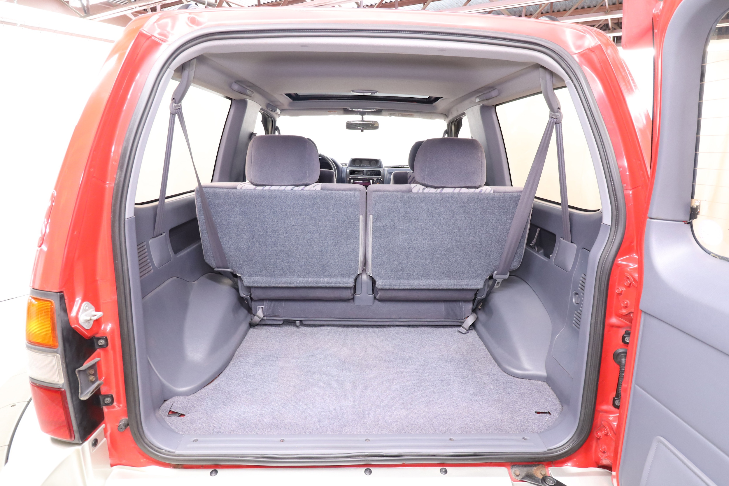1998 Toyota Land Cruiser Prado 28