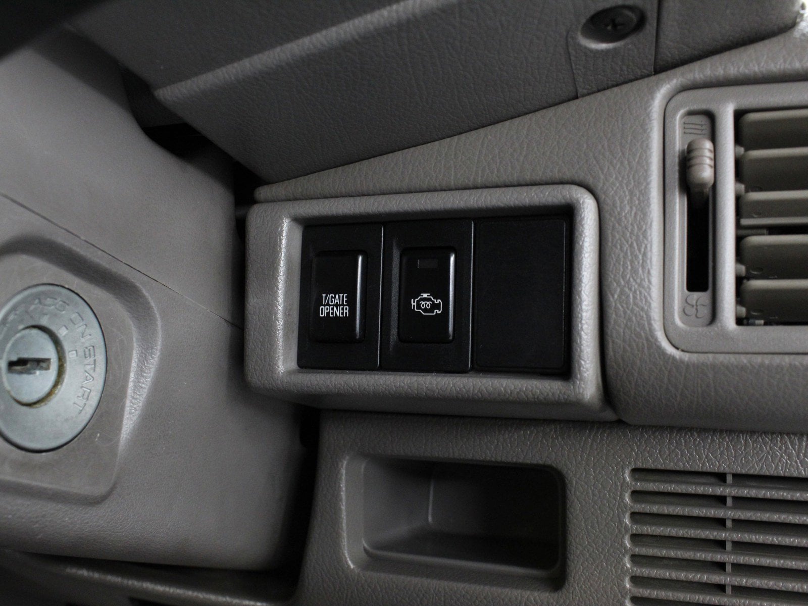 1995 Isuzu Mu 36
