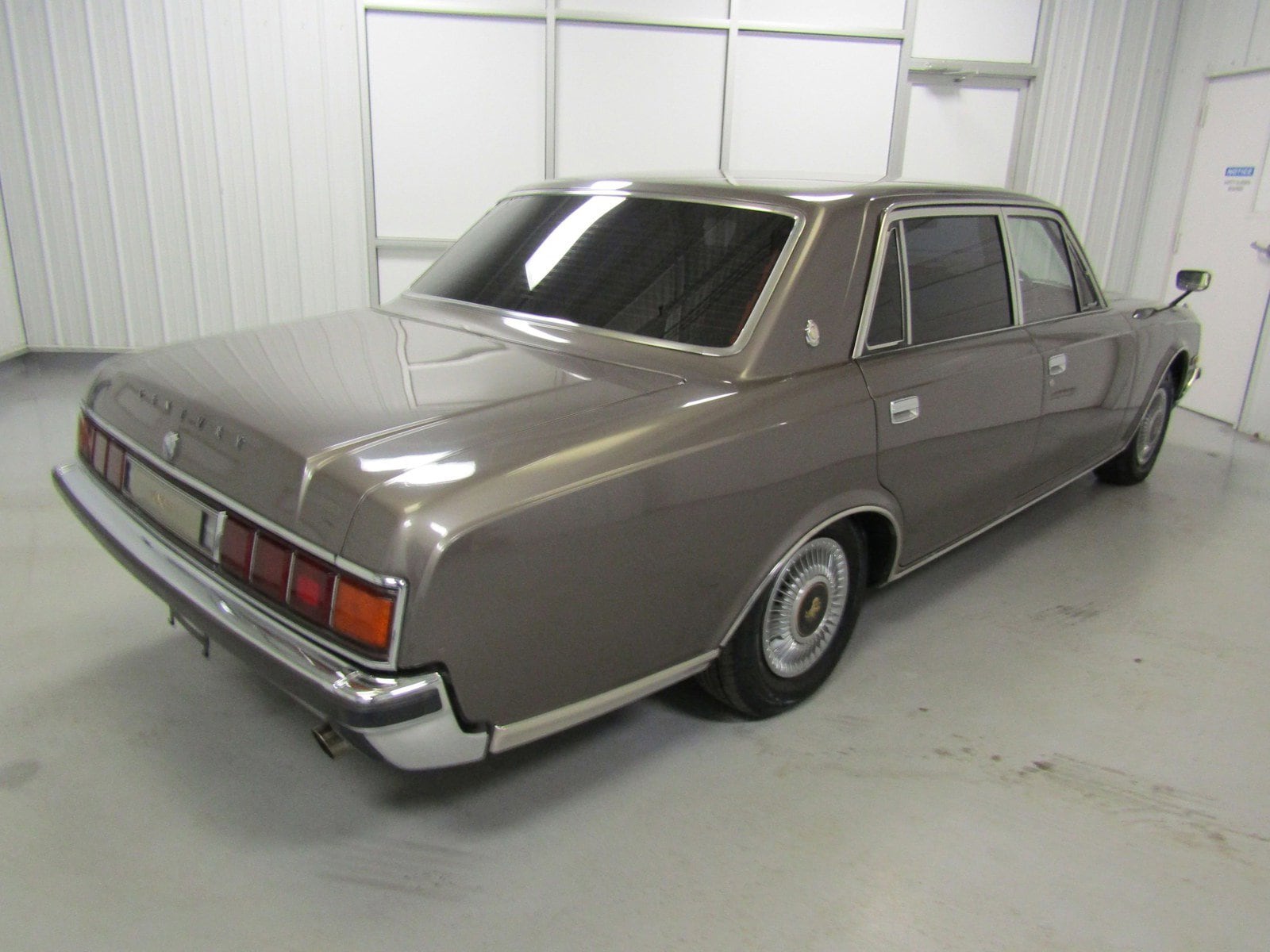 1992 Toyota Century 8