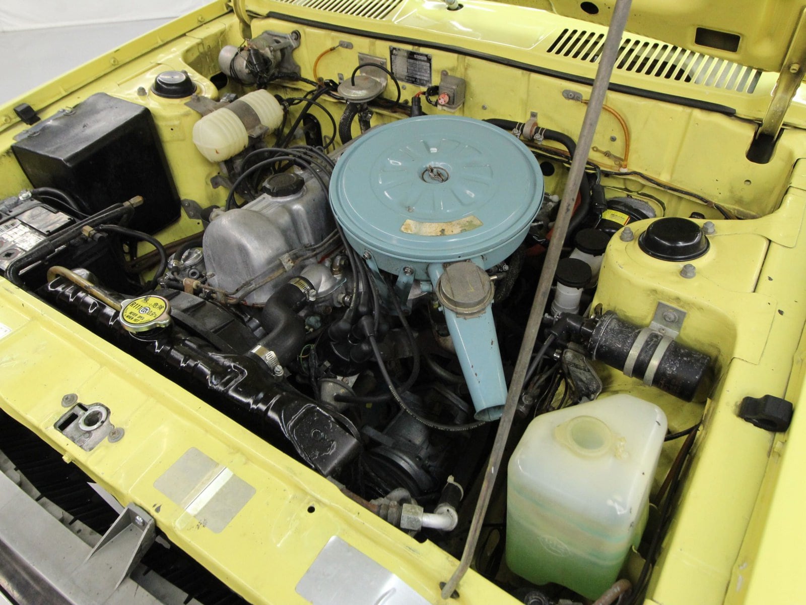 1974 Datsun 710 52