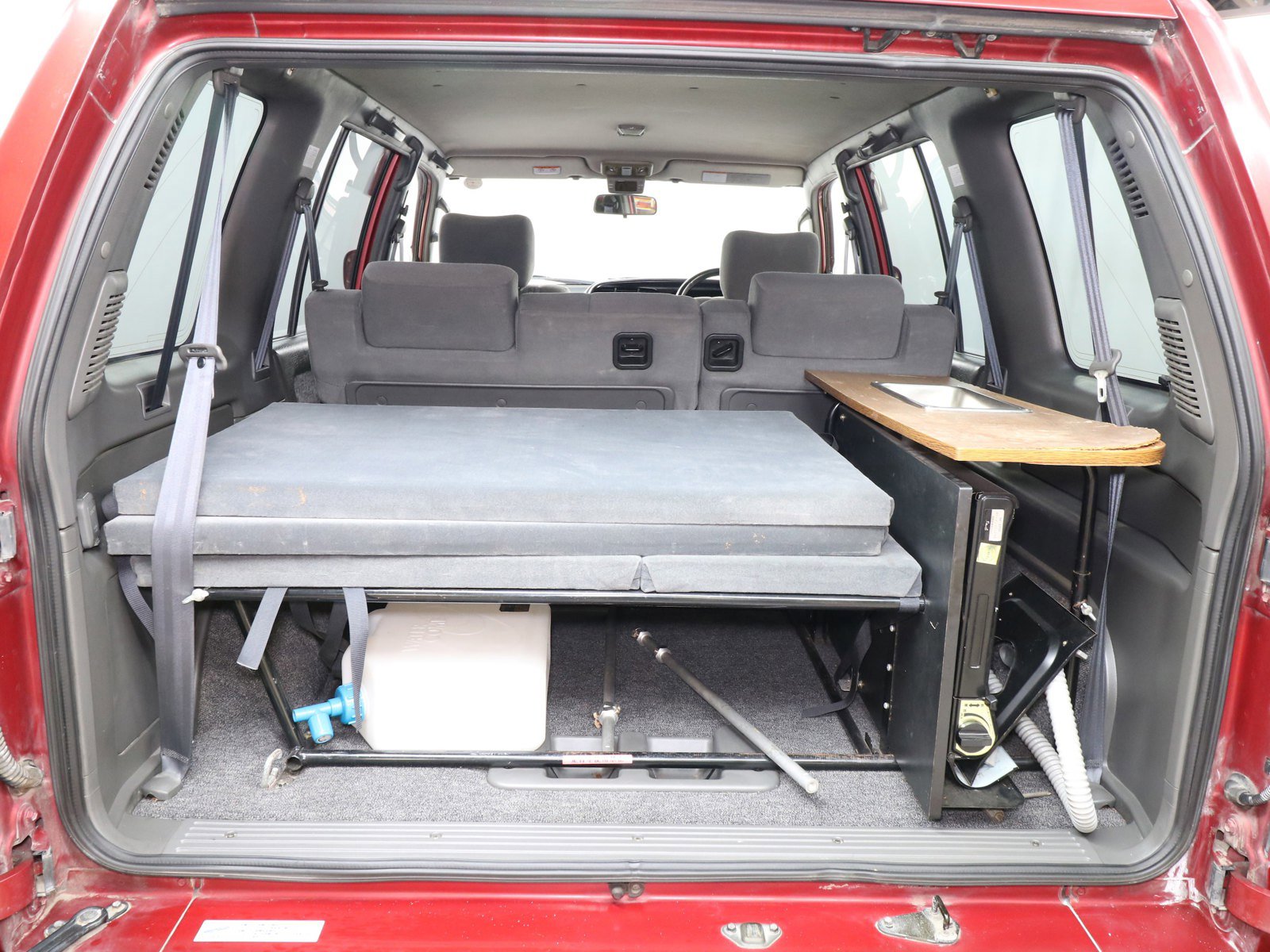 1998 Isuzu Bighorn 29