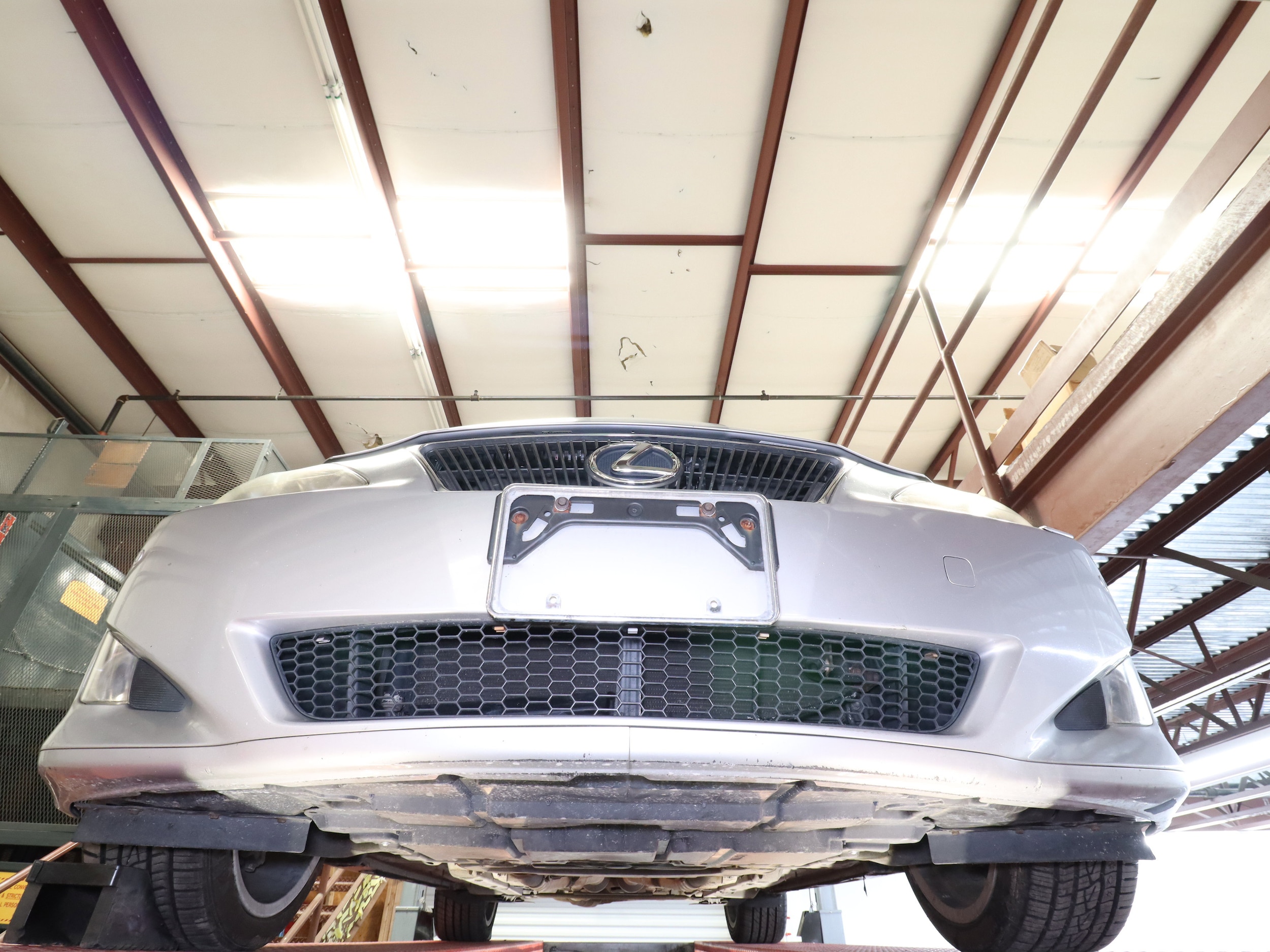 2006 Lexus IS 350 34