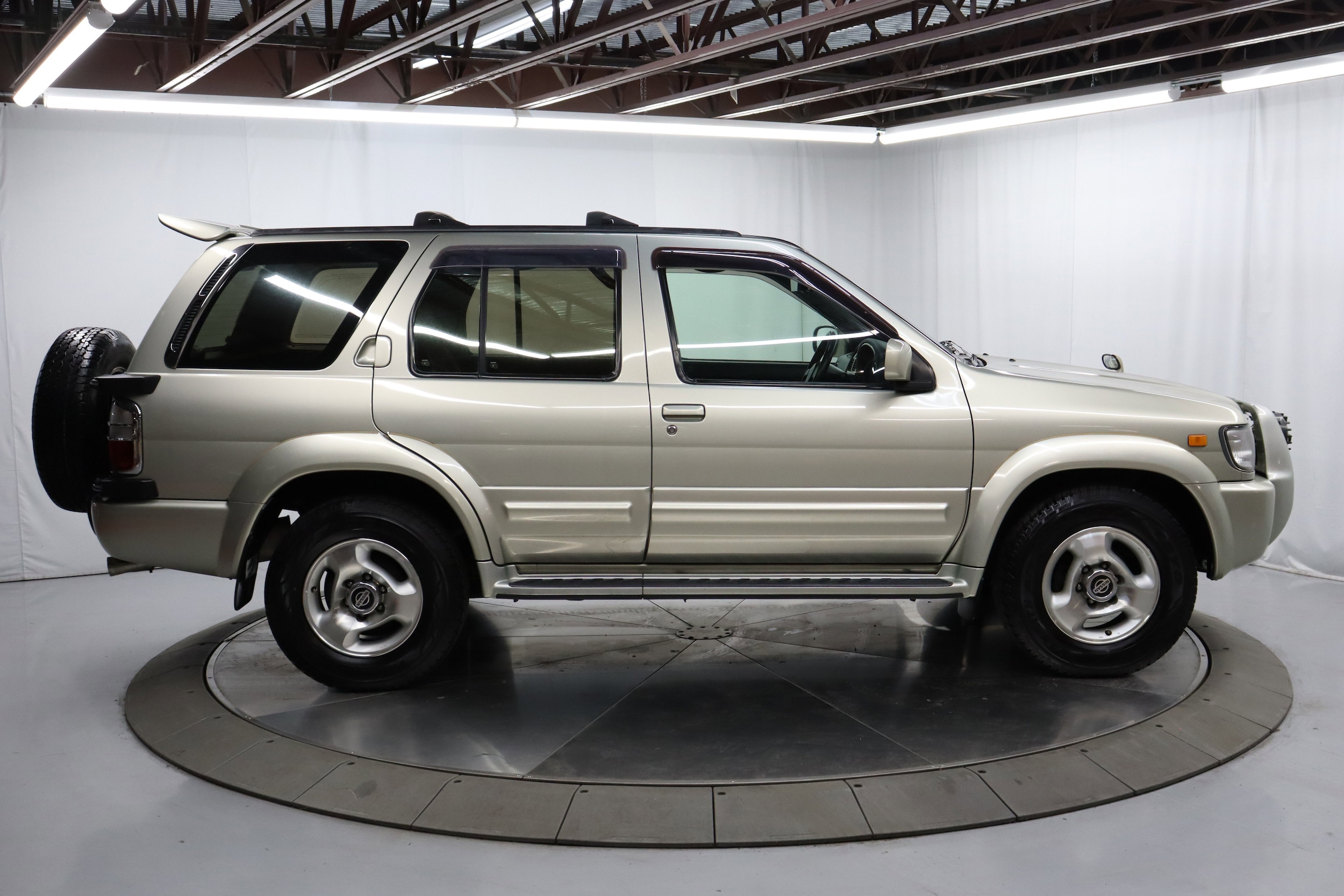1996 Nissan Terrano 8