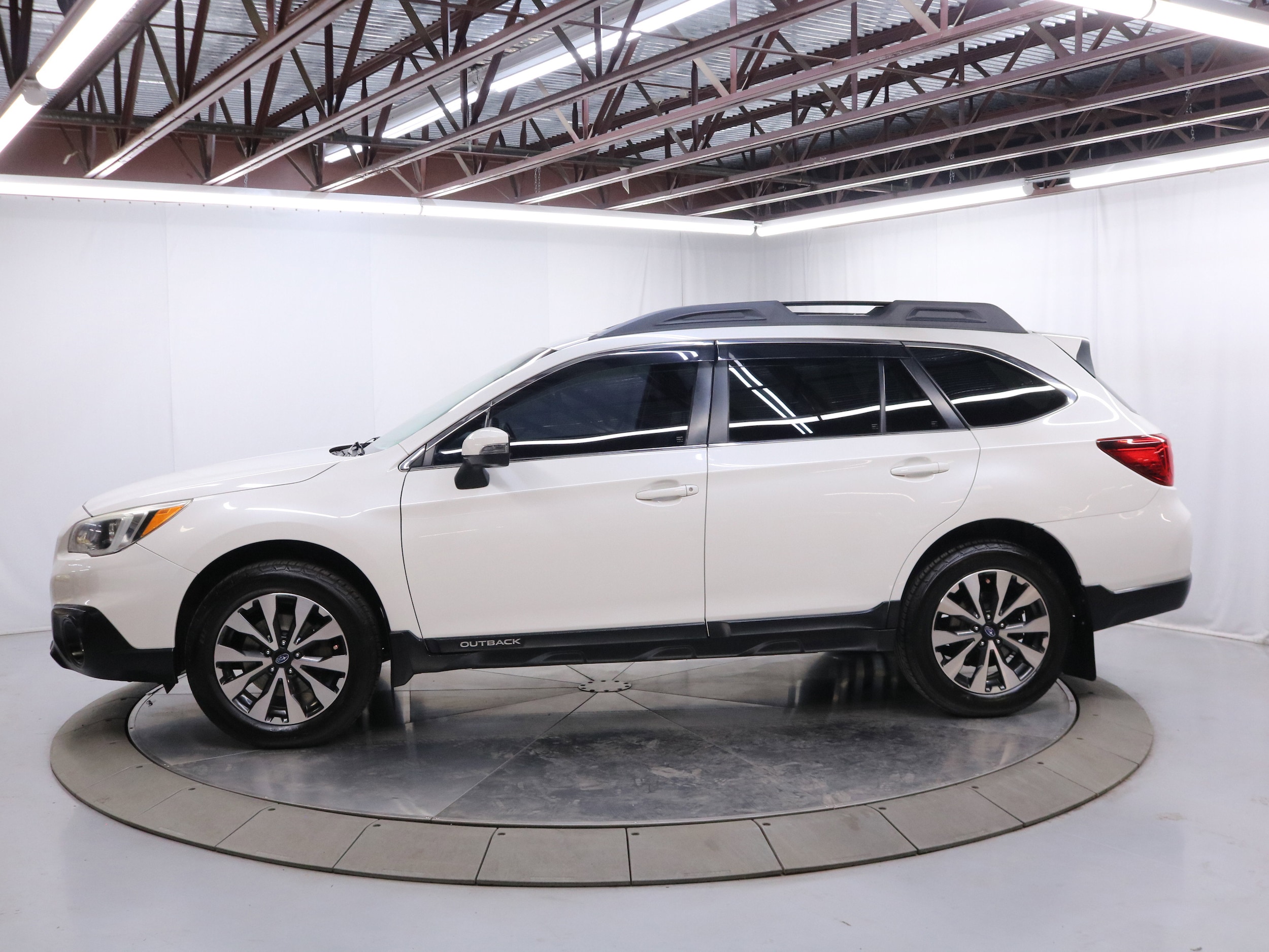 2016 Subaru Outback 4