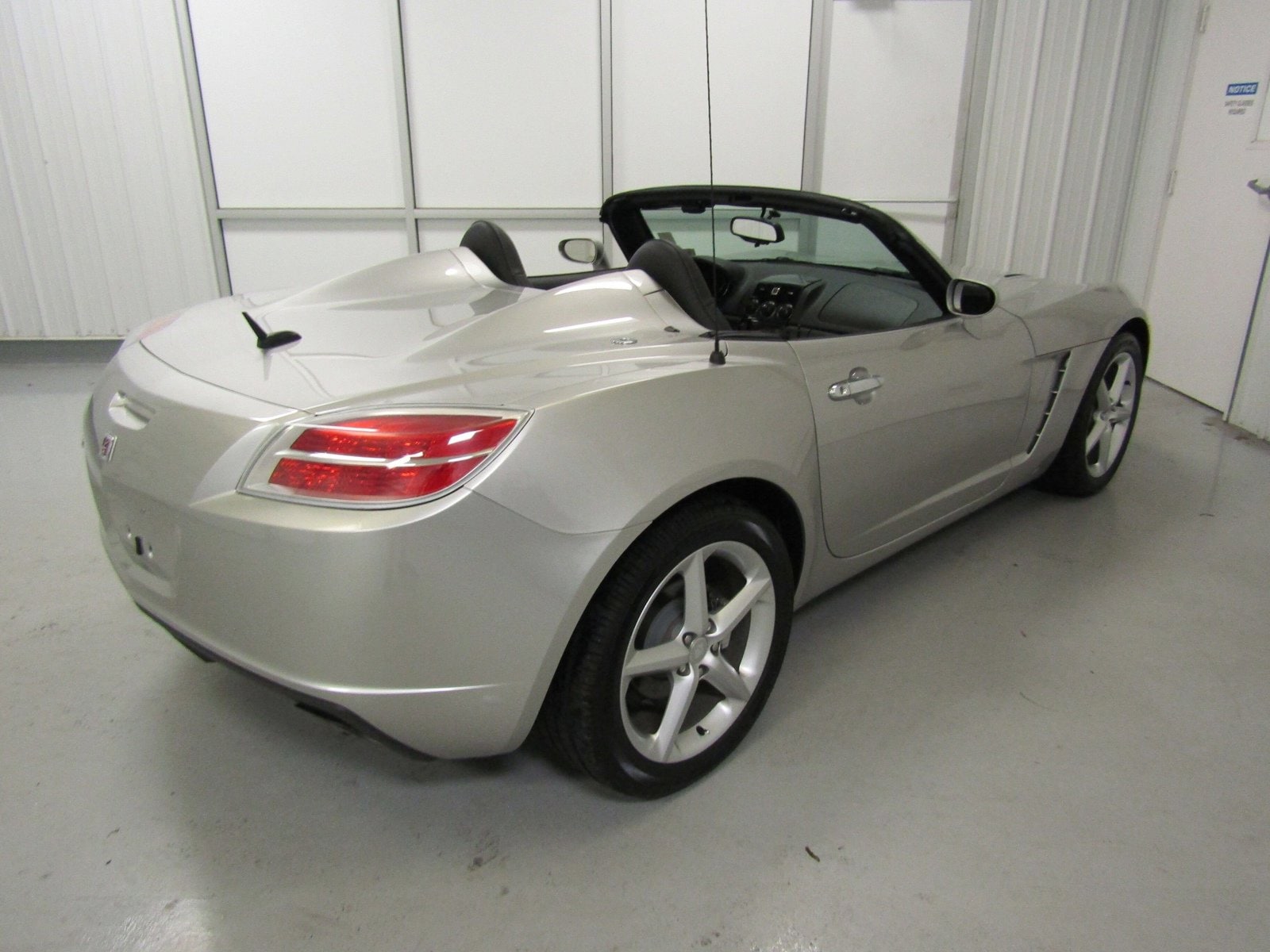 2007 Saturn Sky 15