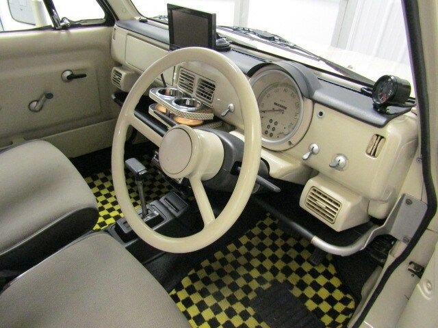 1989 Nissan Pao 9