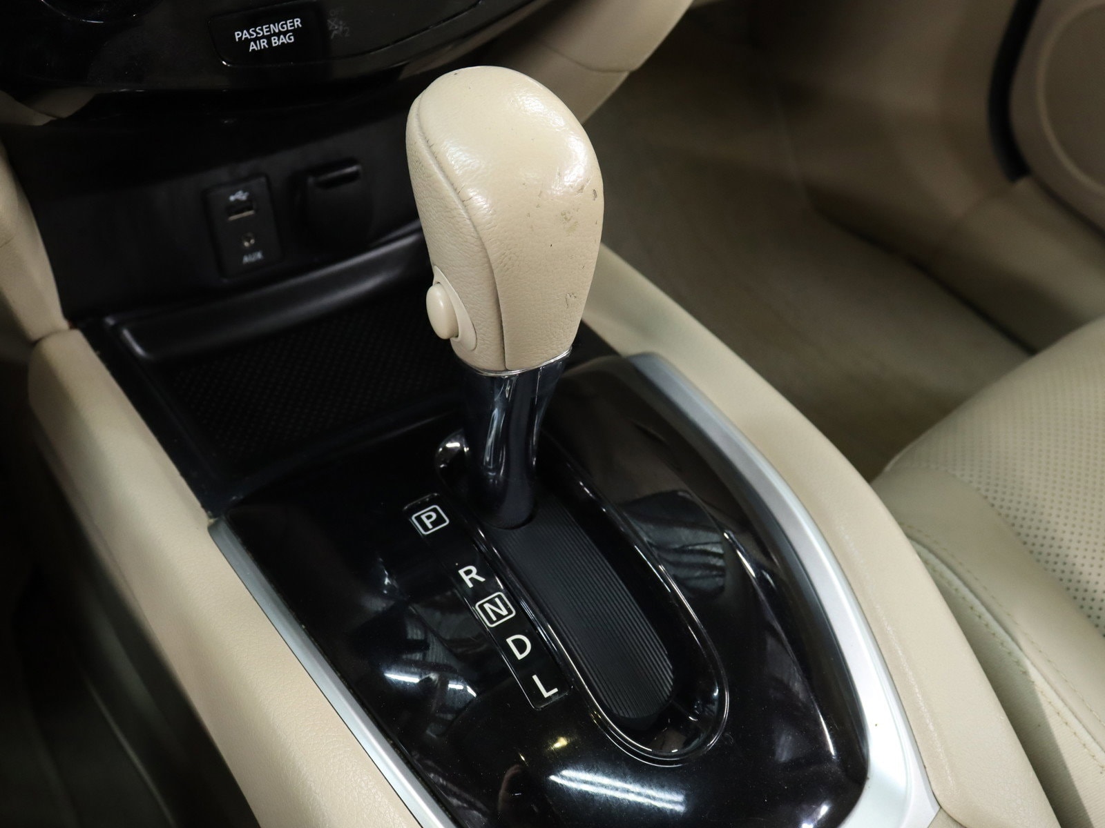 2014 Nissan Rogue 14