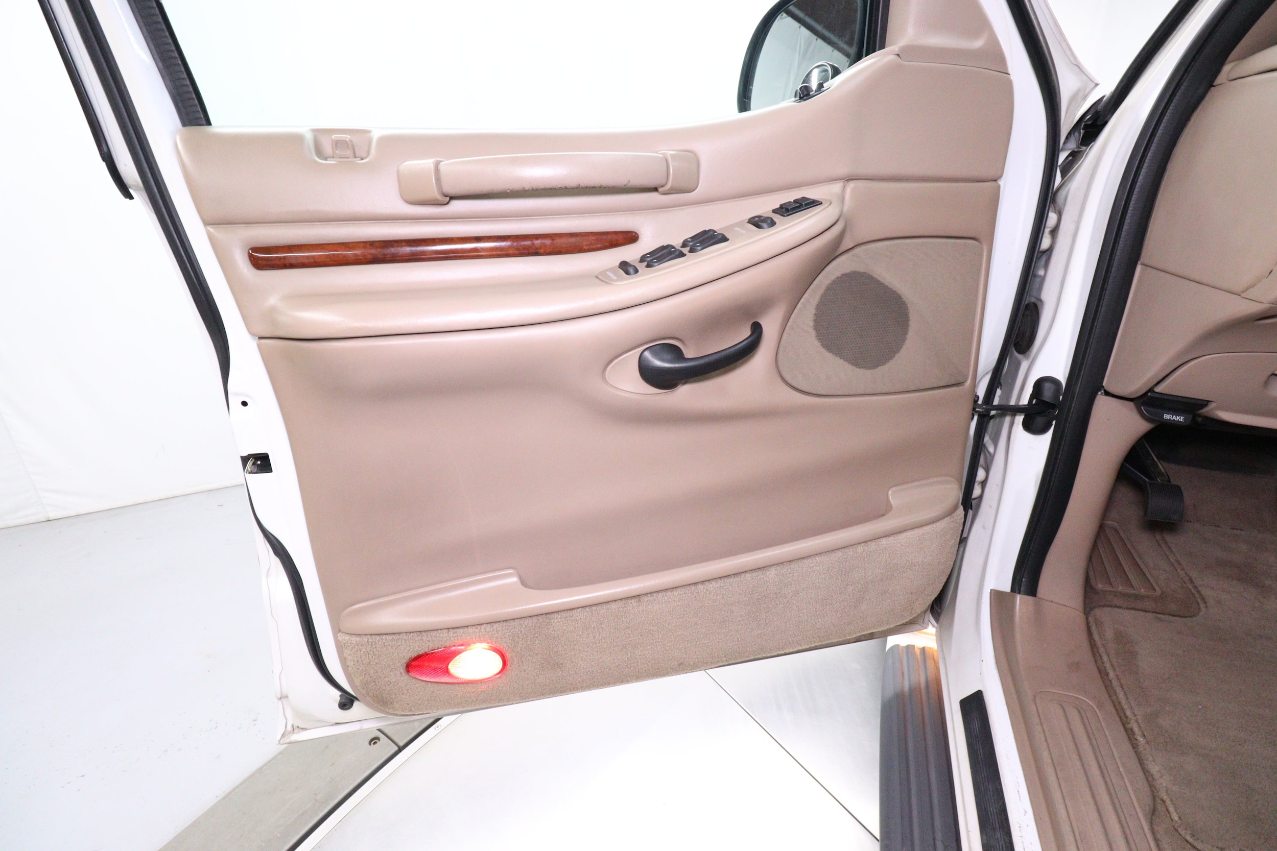 1998 Lincoln Navigator 41